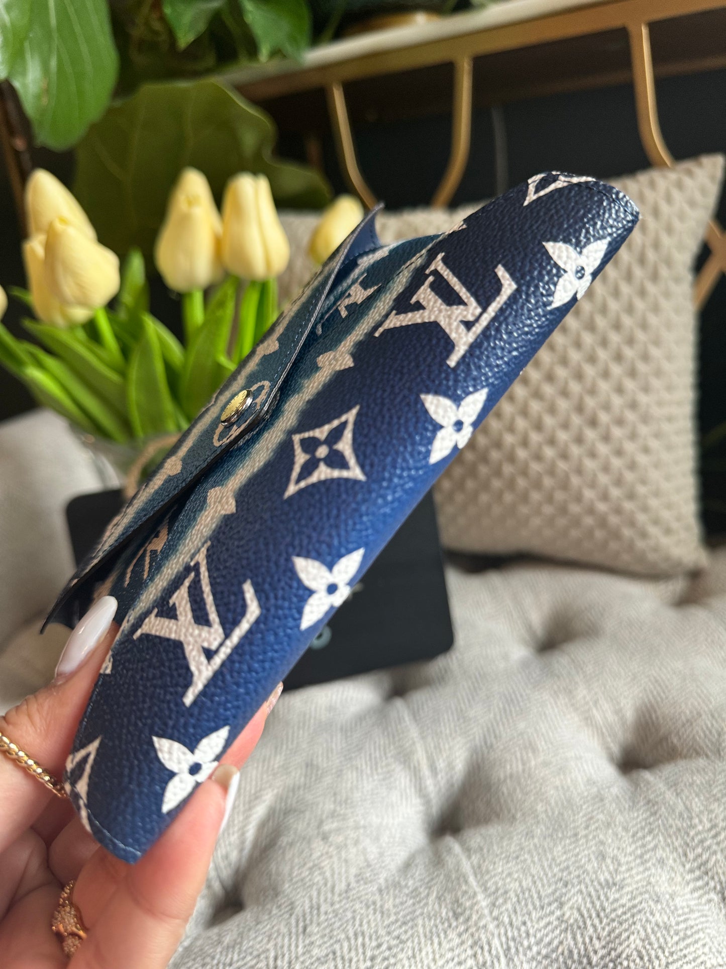 Louis Vuitton Medium Escale Kirigami Envelope Pouch