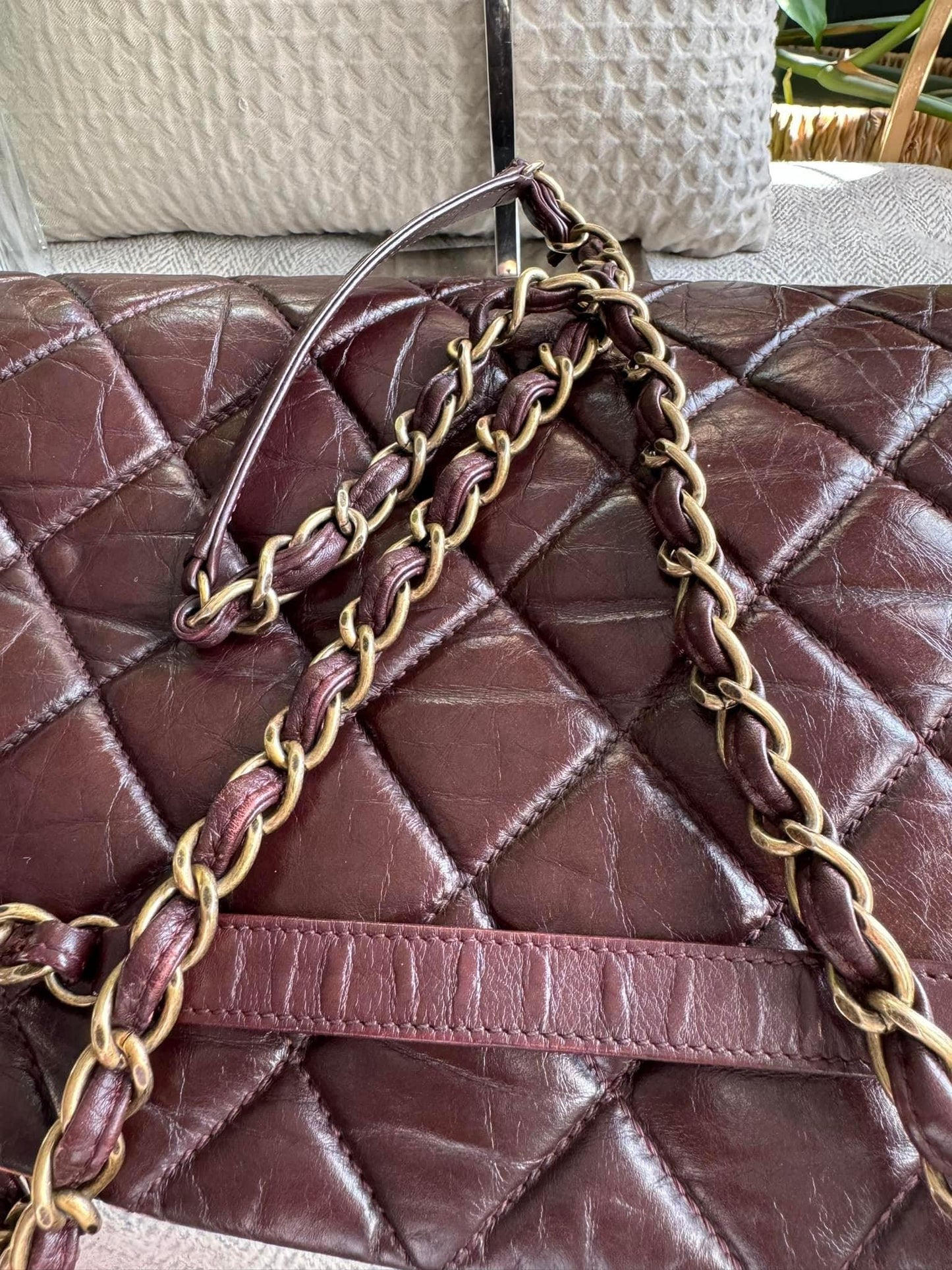 Chanel Mademoiselle Womens Vintage Clasp chain bag