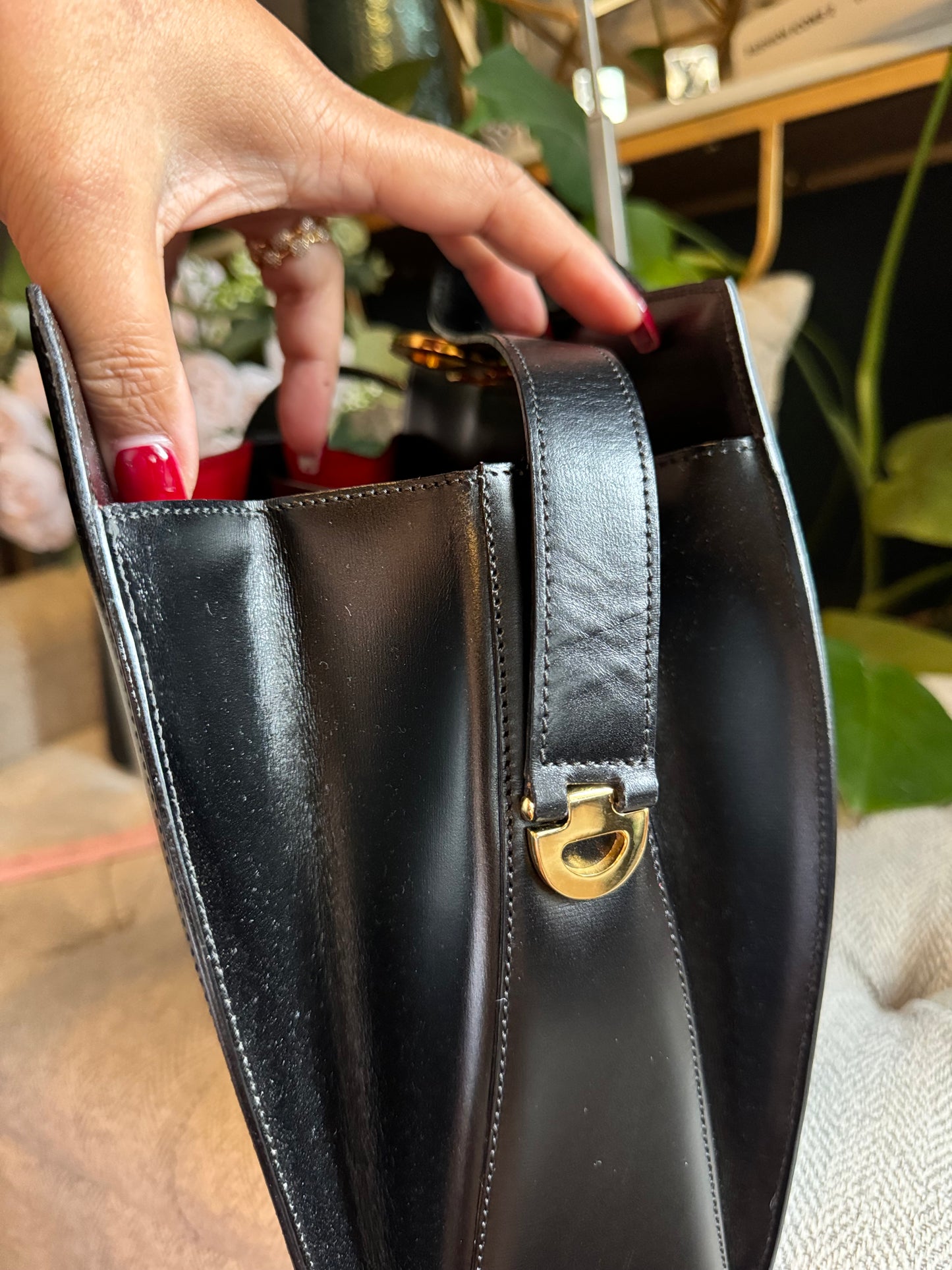 Celine Vintage Crossbody/Shoulder bag in Black, Gold Hardware