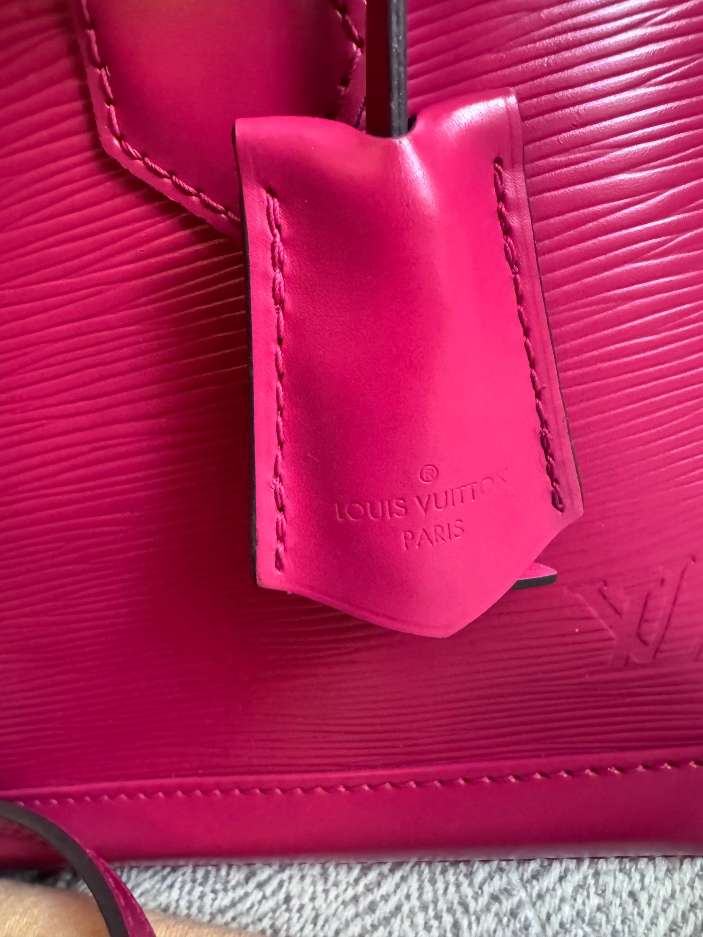 Louis Vuitton Alma BB Epi