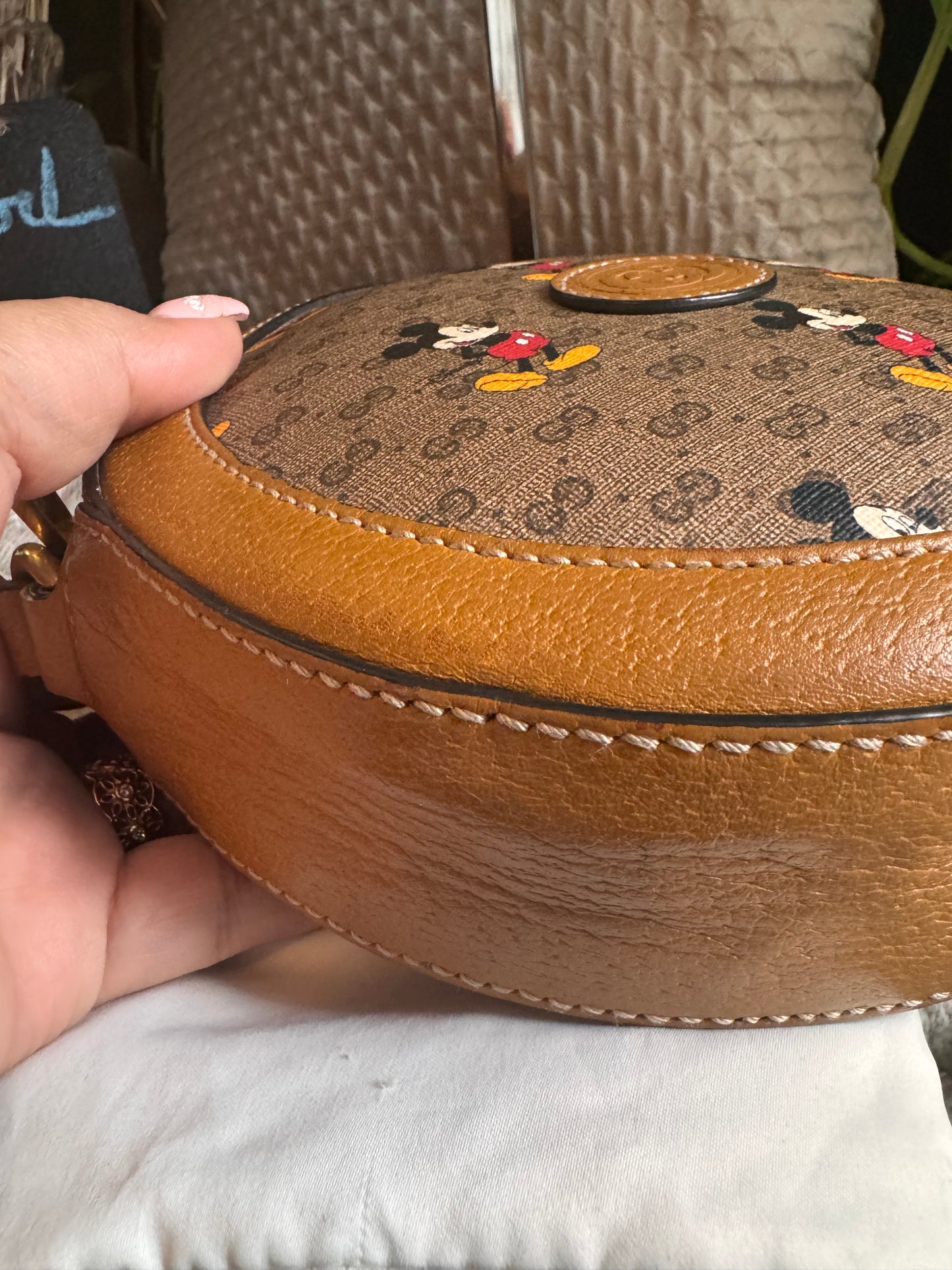 Gucci x Disney Collab Round Shoulder/Crossbody