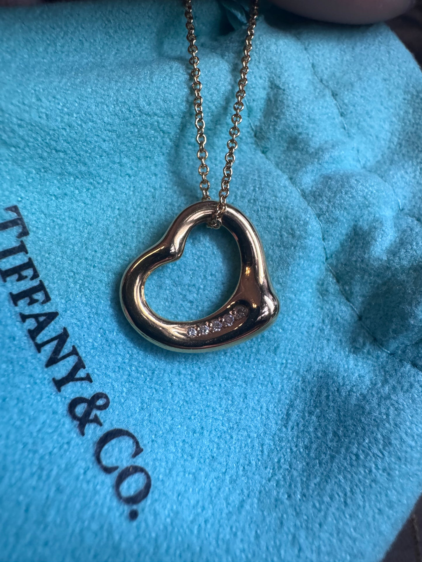 Tiffany&Co 18k Open Heart Necklace with diamonds