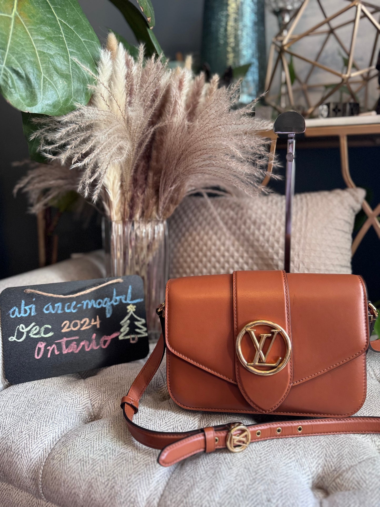Louis Vuitton Pont Neuf