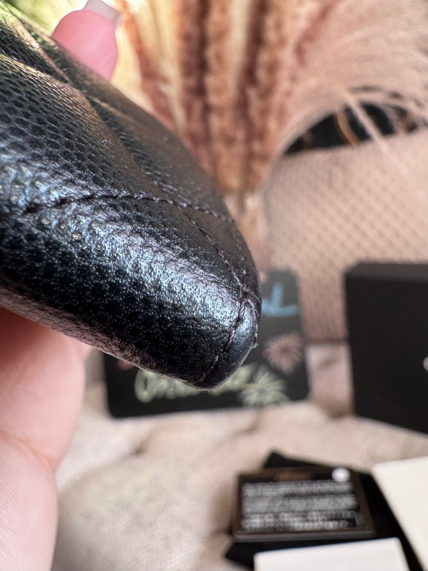 CHANEL Caviar Quilted Zipped Key Holder Case