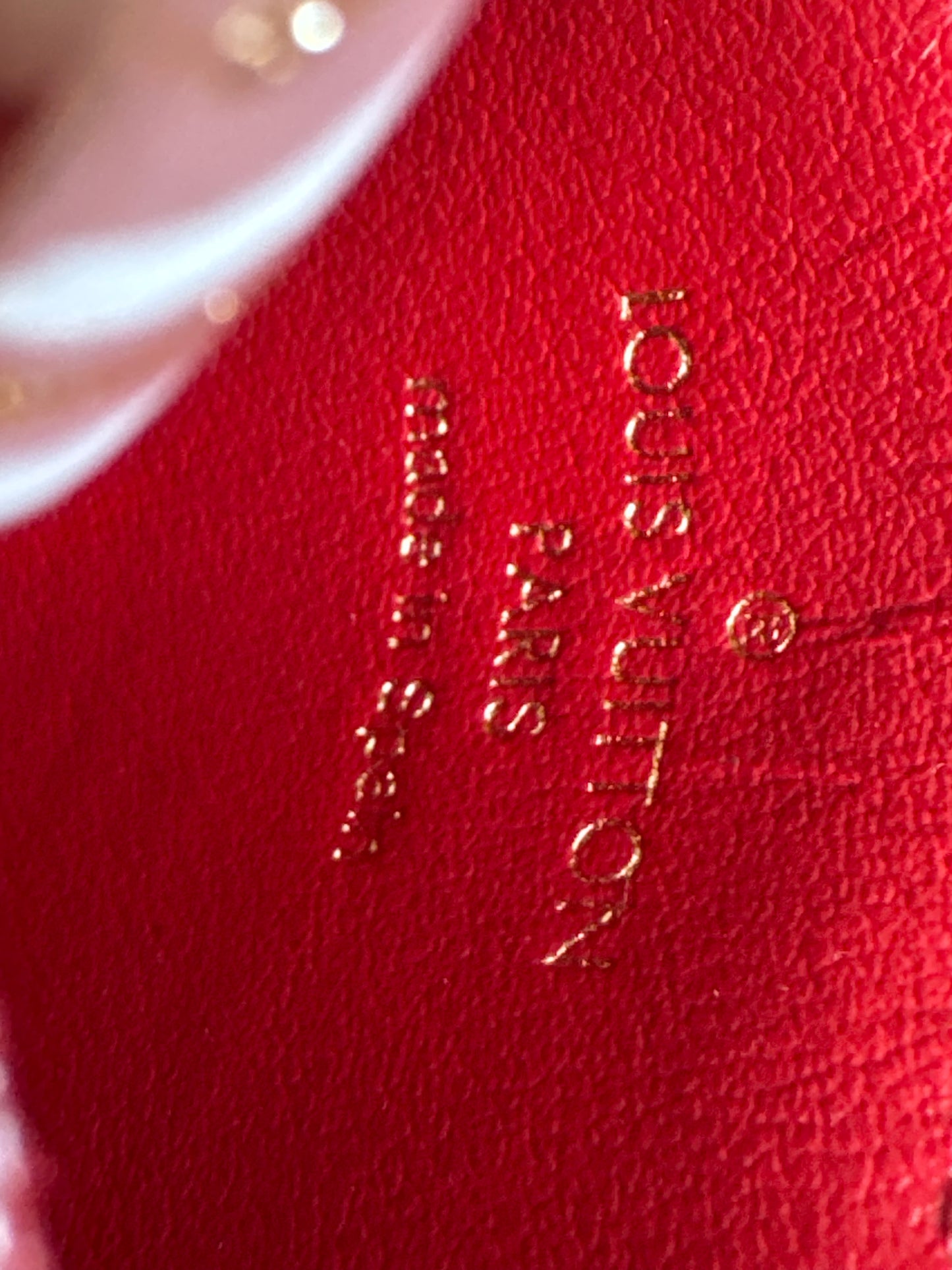 Louis Vuitton Caissa Cardholder