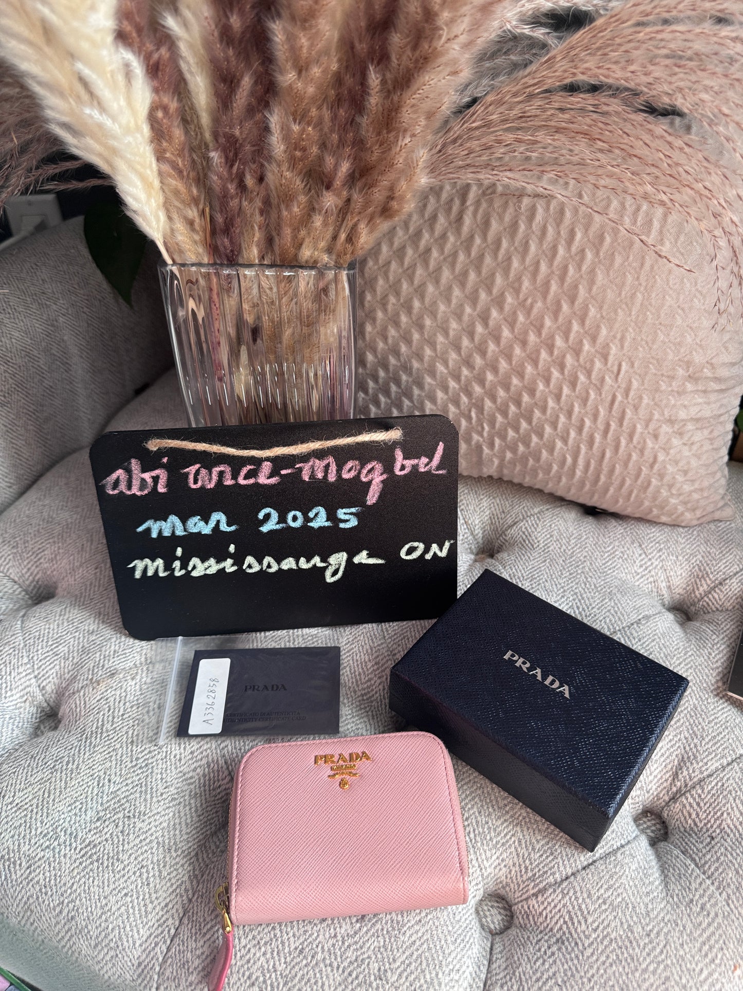 Prada Saffiano Compact wallet in Orchidea