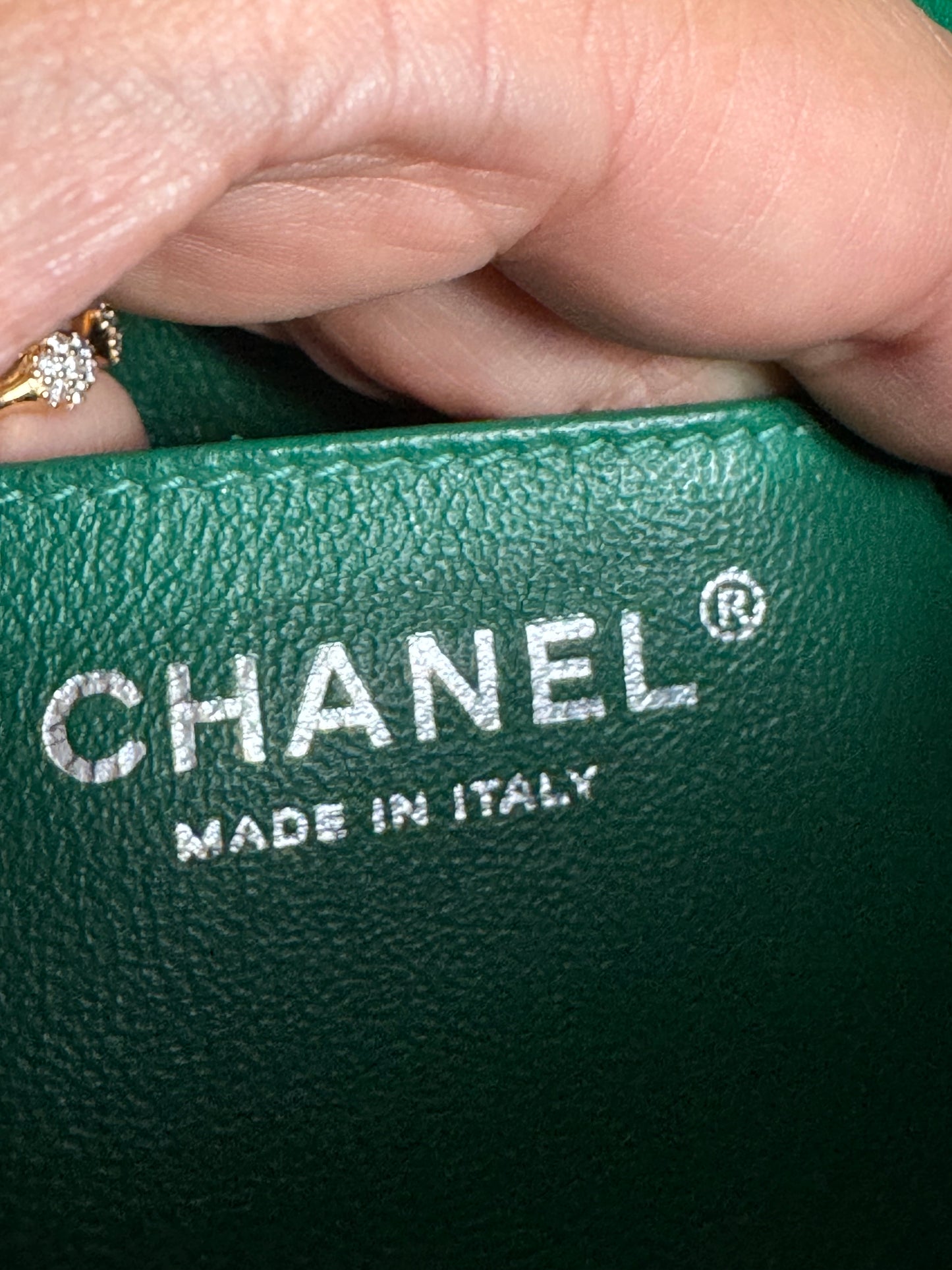 Chanel Rock My Shoulder Flap Green Quilted Calfskin/ Naturally Grained Sheepskin Inner Lining/MAR -Métal Aged Ruthenium Hardware (SN 24221601)