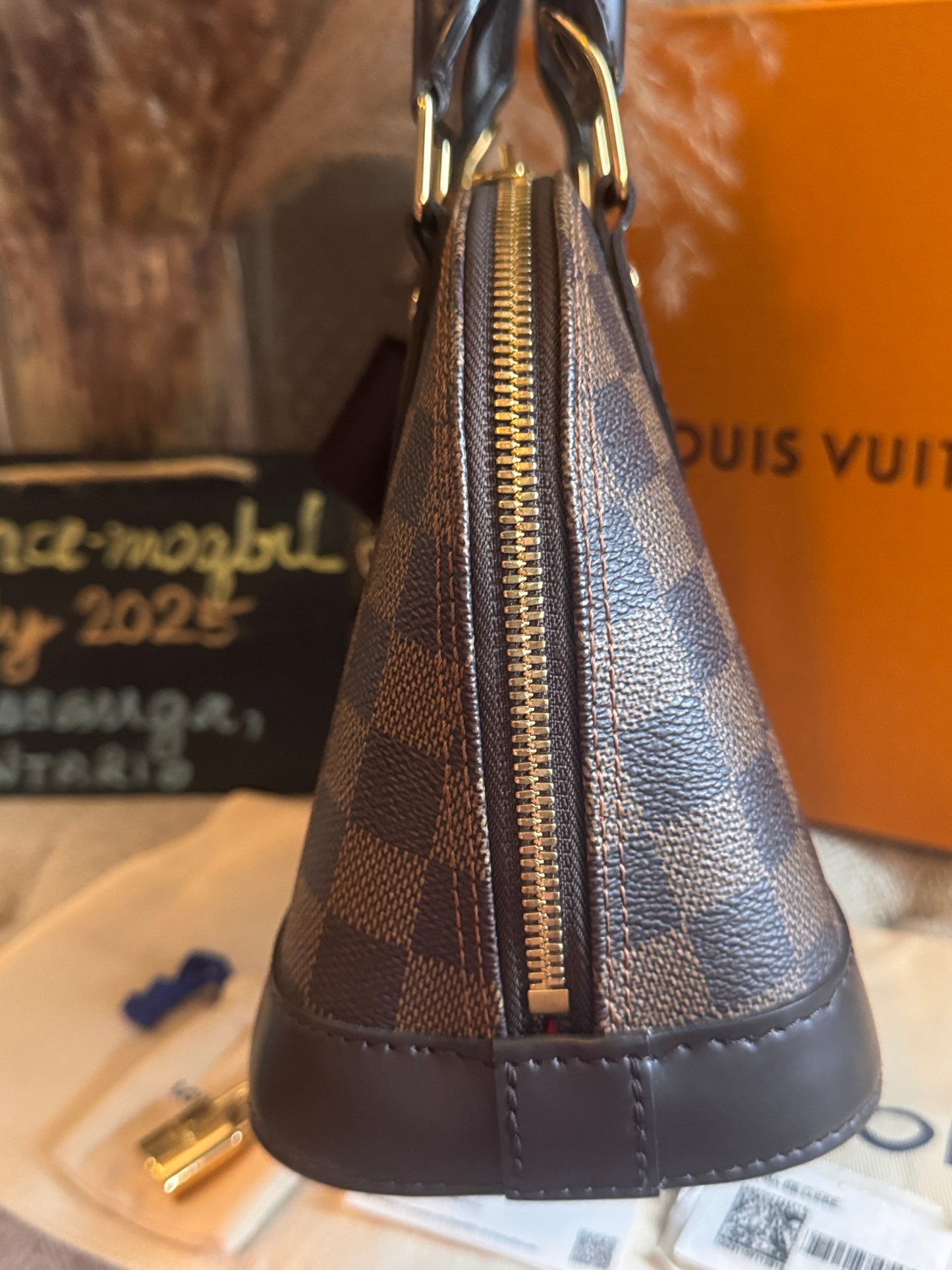 Louis Vuitton Alma BB in Damier Ebene