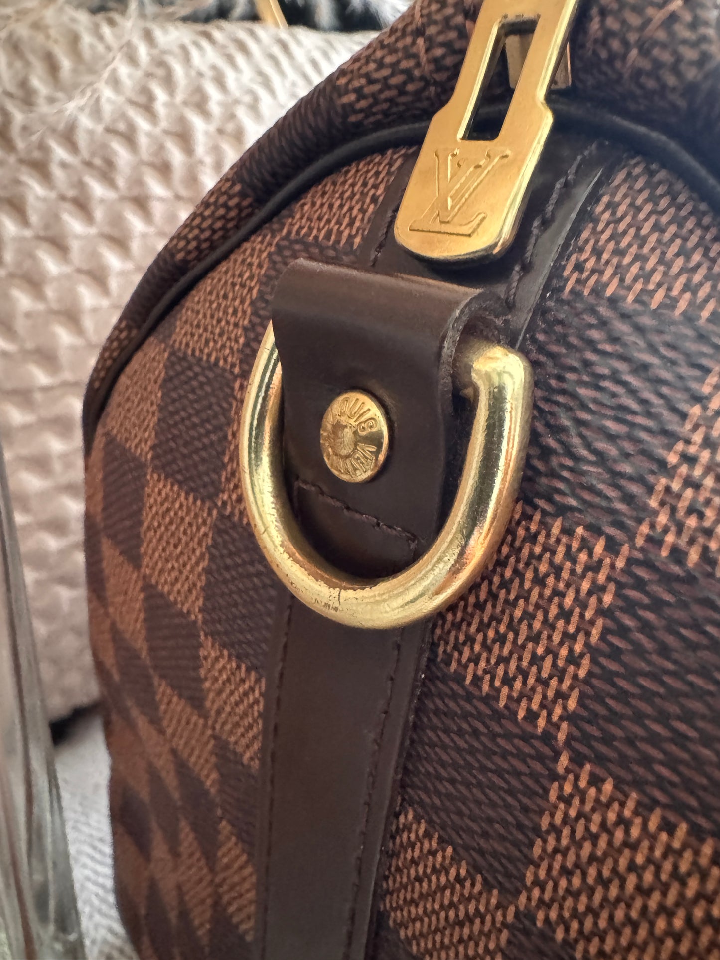 Louis Vuitton Speedy Bandouliere 30 in Damier Ebene