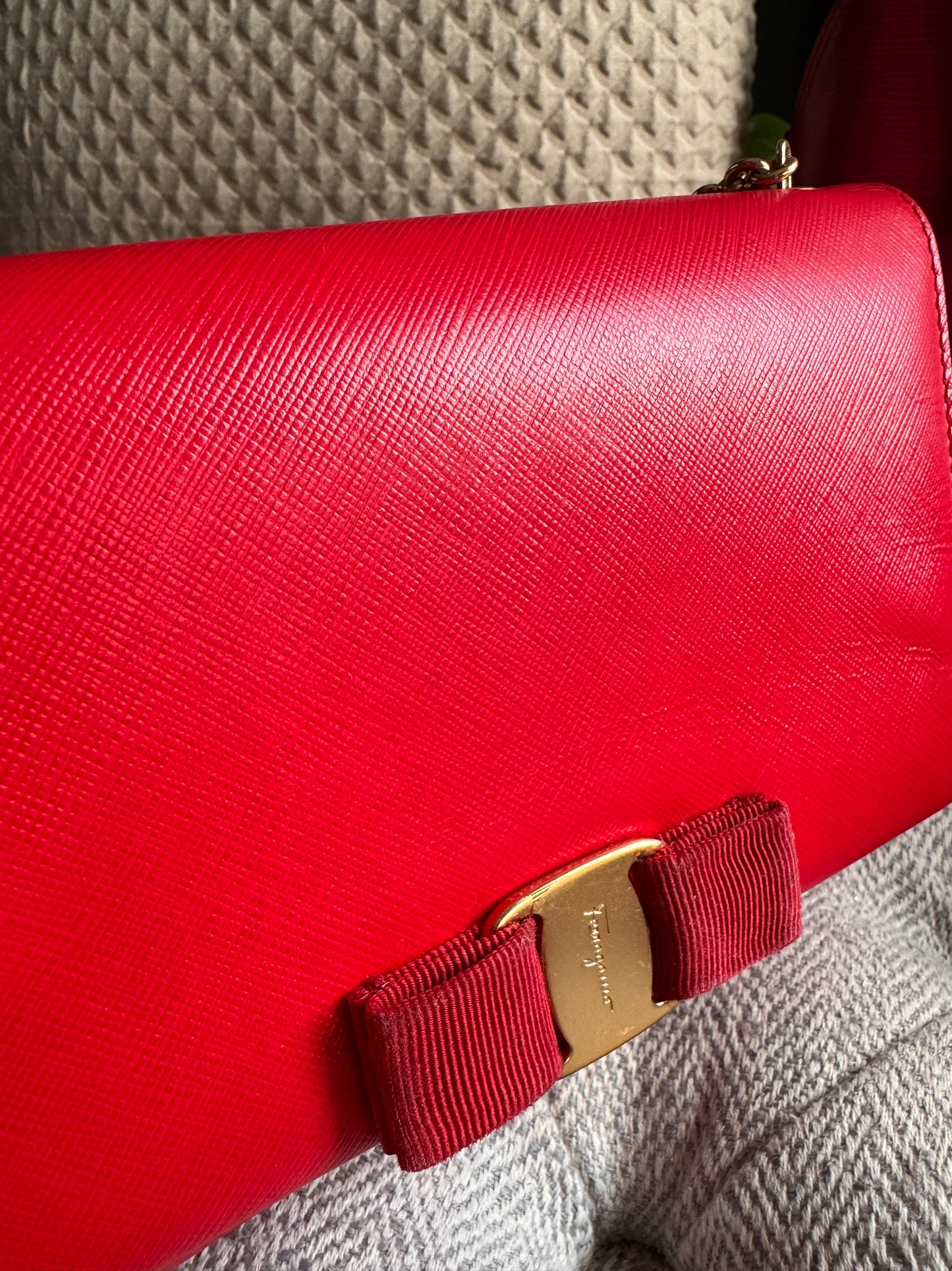 Salvatore Ferragamo Mini Miss Vara Bow