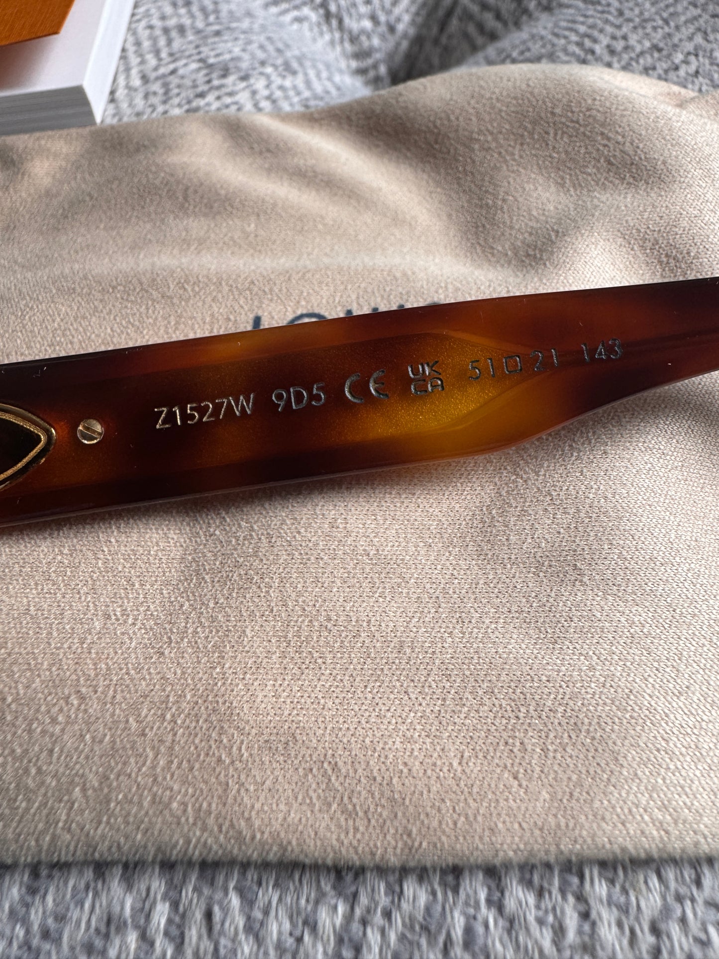 Louis Vuitton Sunnies