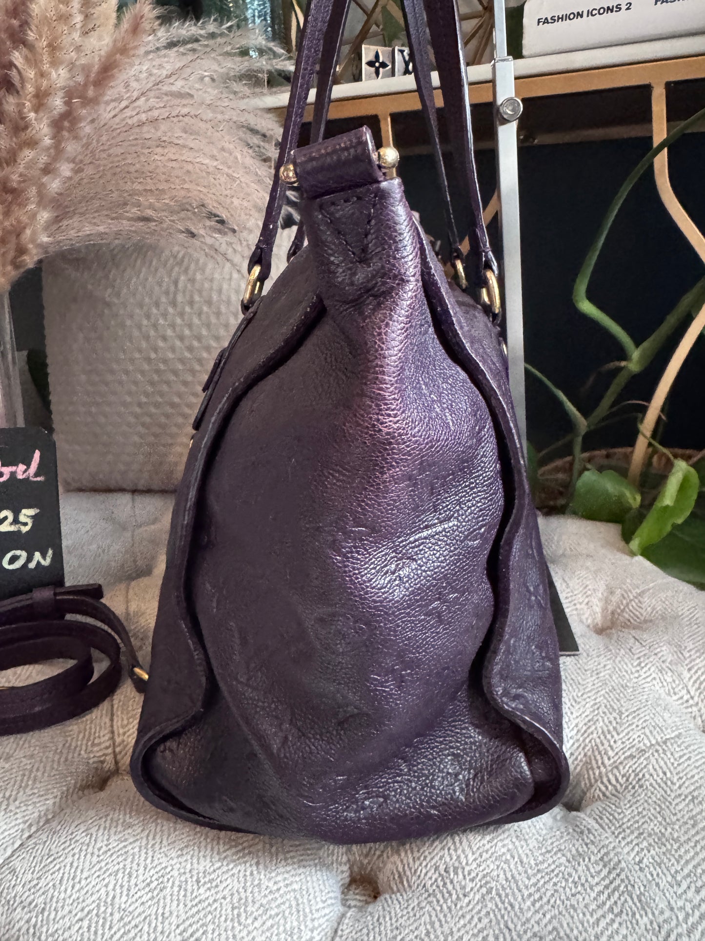 Louis Vuitton Lumineuse PM in Aube