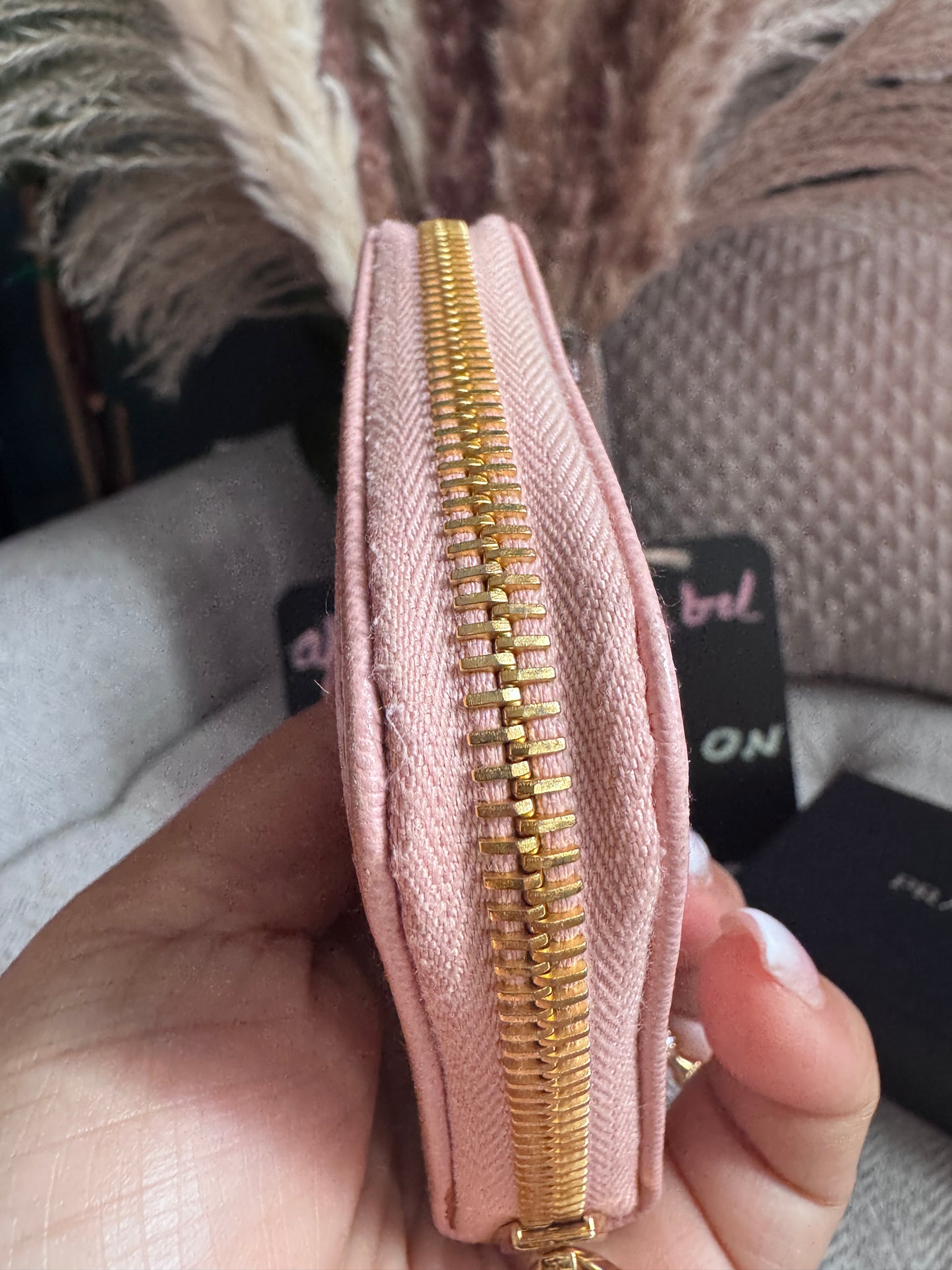 Prada Saffiano Compact wallet in Orchidea