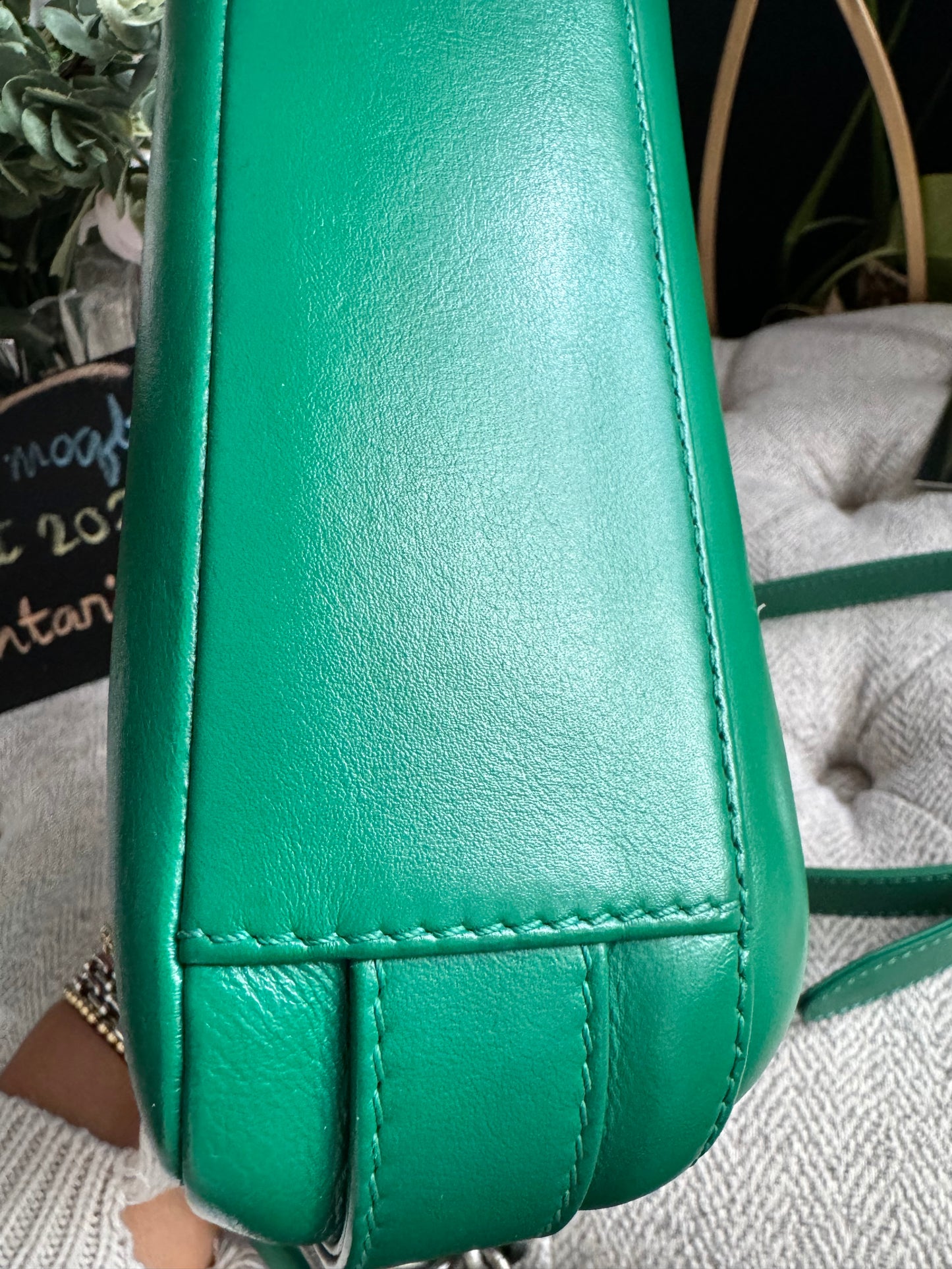 Chanel Rock My Shoulder Flap Green Quilted Calfskin/ Naturally Grained Sheepskin Inner Lining/MAR -Métal Aged Ruthenium Hardware (SN 24221601)