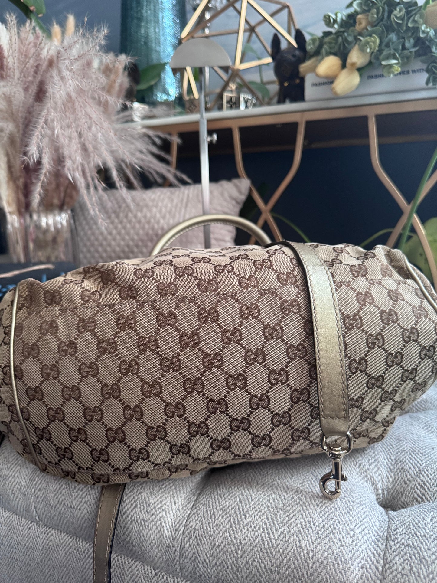 Gucci Vintage Sukey