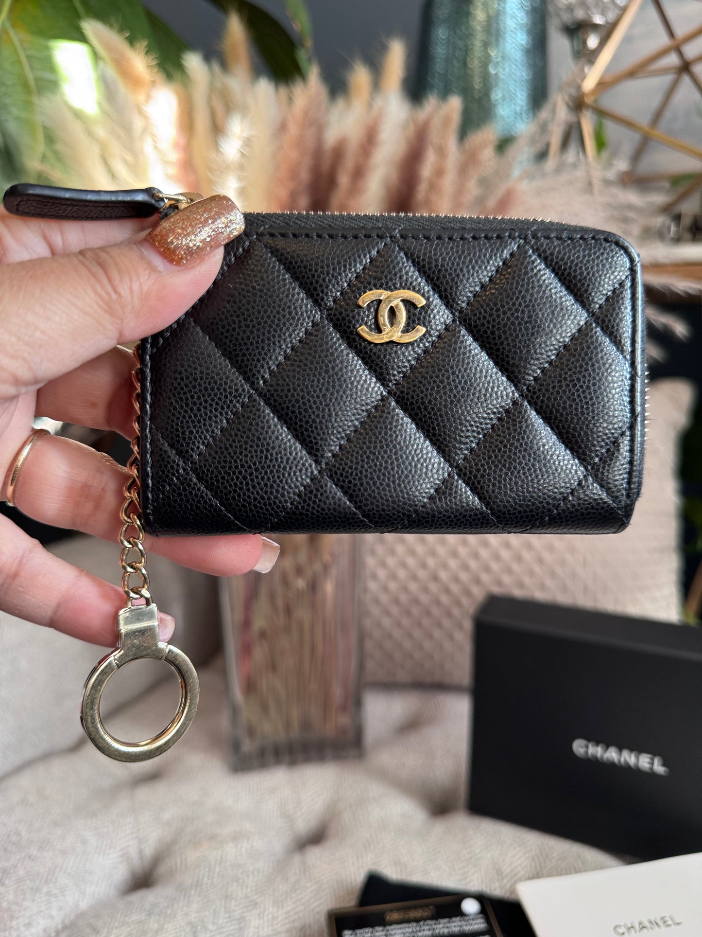 CHANEL Caviar Quilted Zipped Key Holder Case