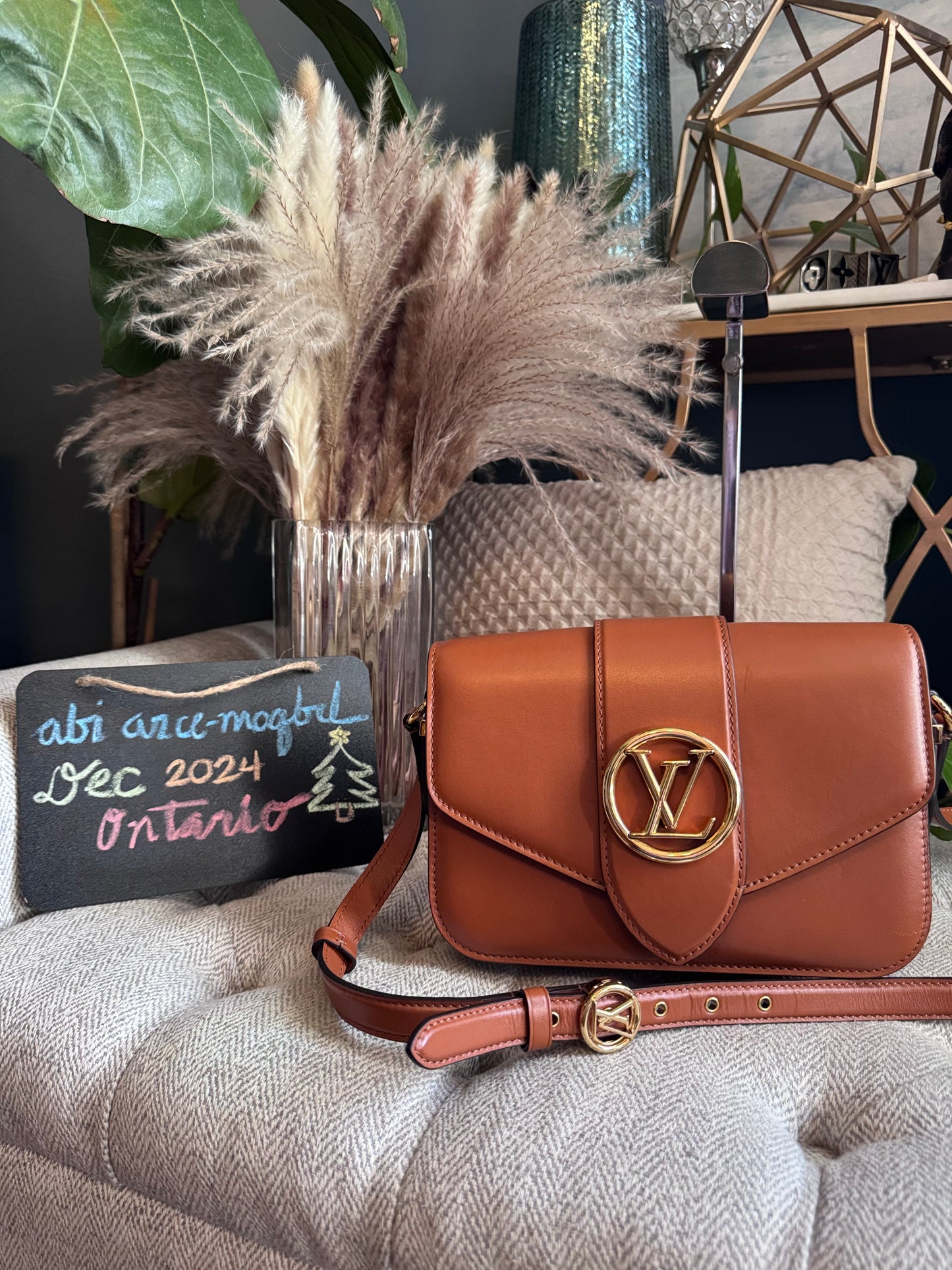Louis Vuitton Pont Neuf