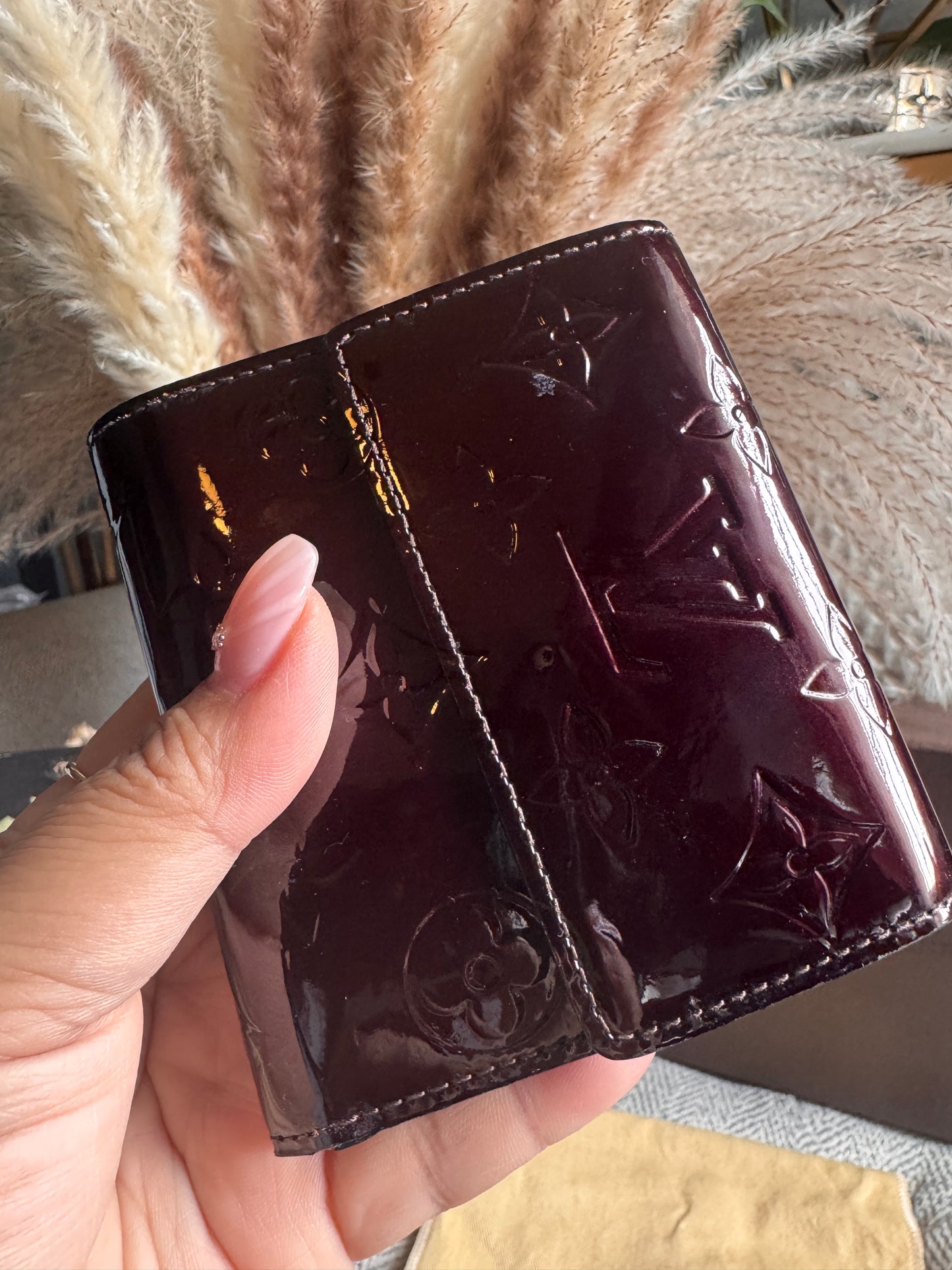 Louis Vuitton Compact wallet in Amarante