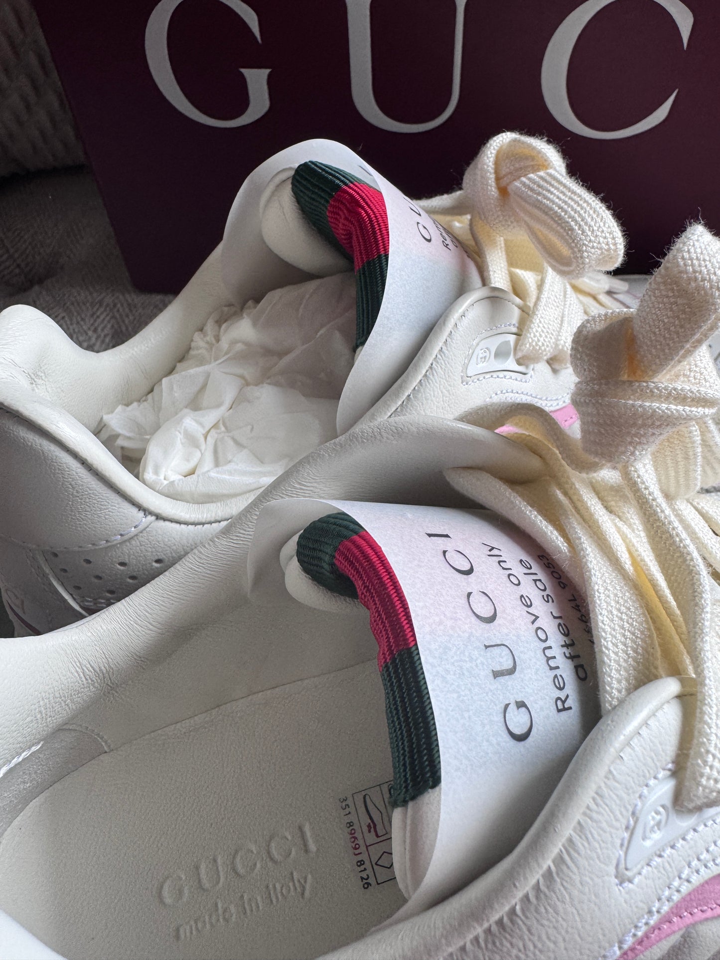 Gucci Re-Web Sneakers in Blanc Rose size 37