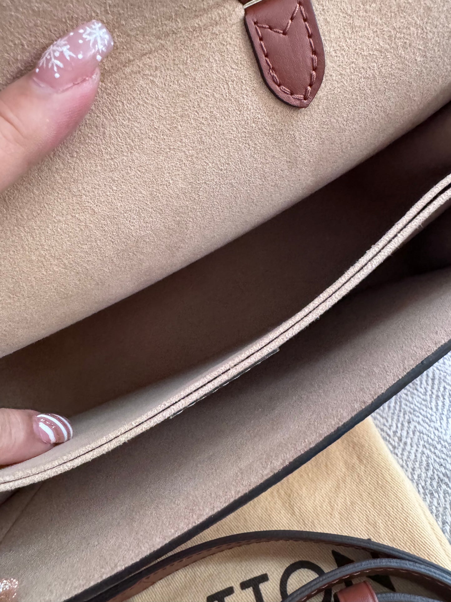 Louis Vuitton Beaumarchais