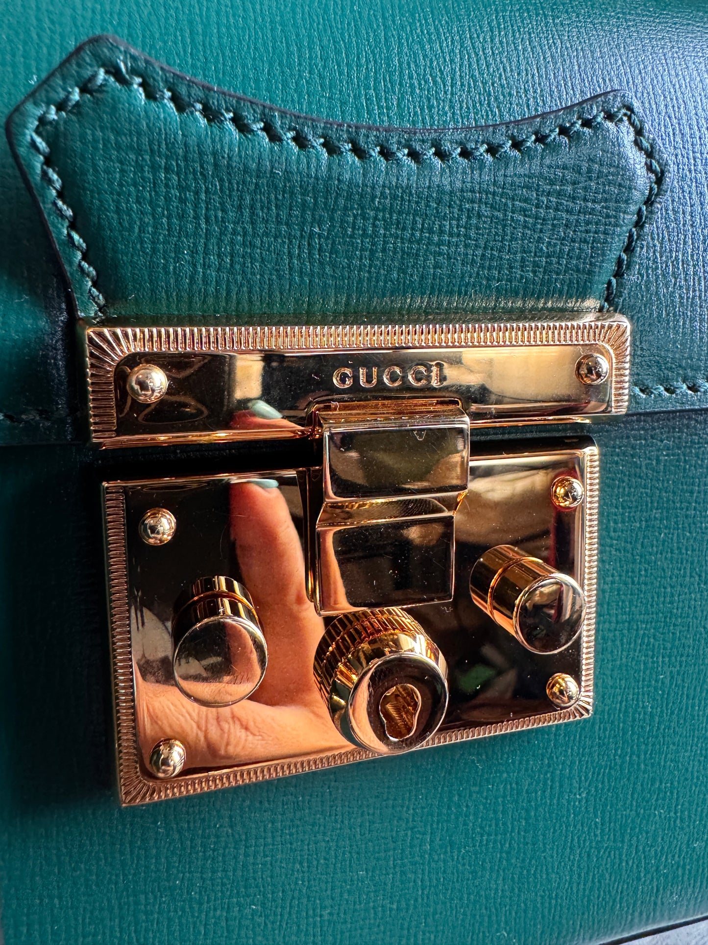 GUCCI
Azalea Calfskin Small Padlock Bamboo Shoulder Bag Vintage Green