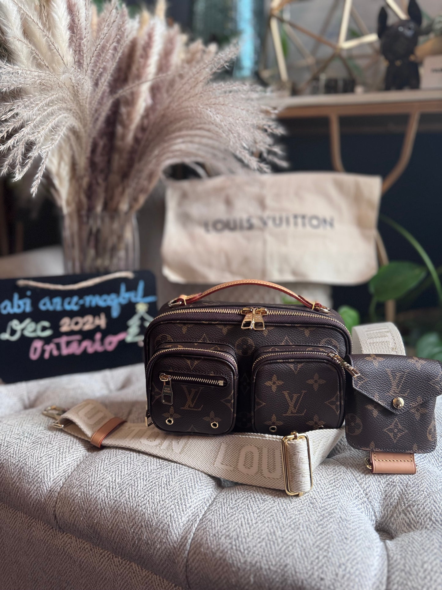 Louis Vuitton Utility bag