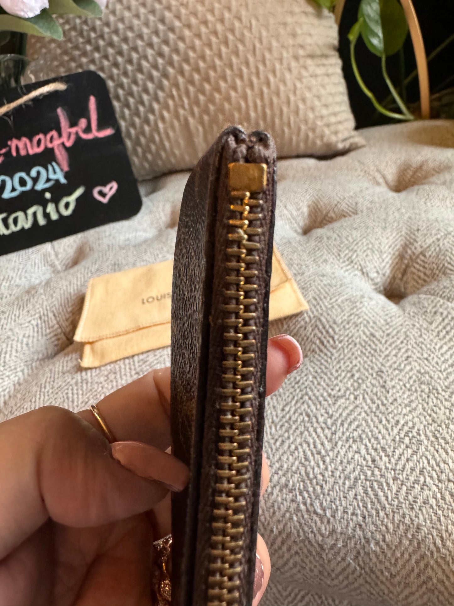 Louis Vuitton Monogram Key Cles