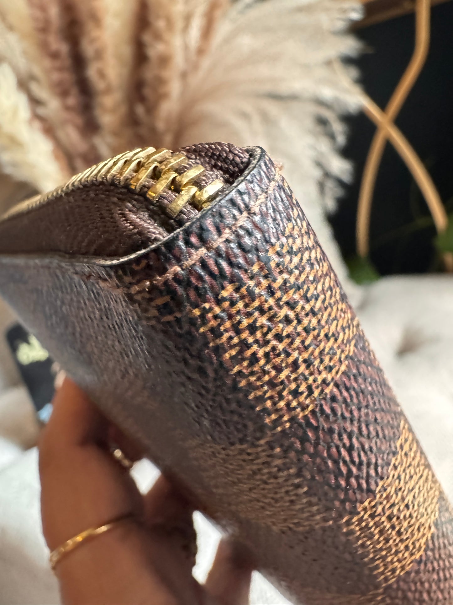 Louis Vuitton Compact Zippy