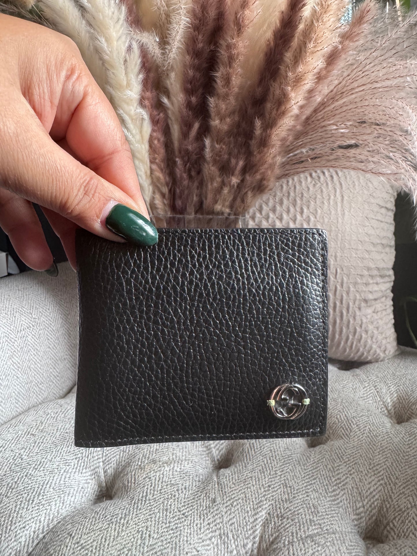 Gucci Men’s interlocking wallet