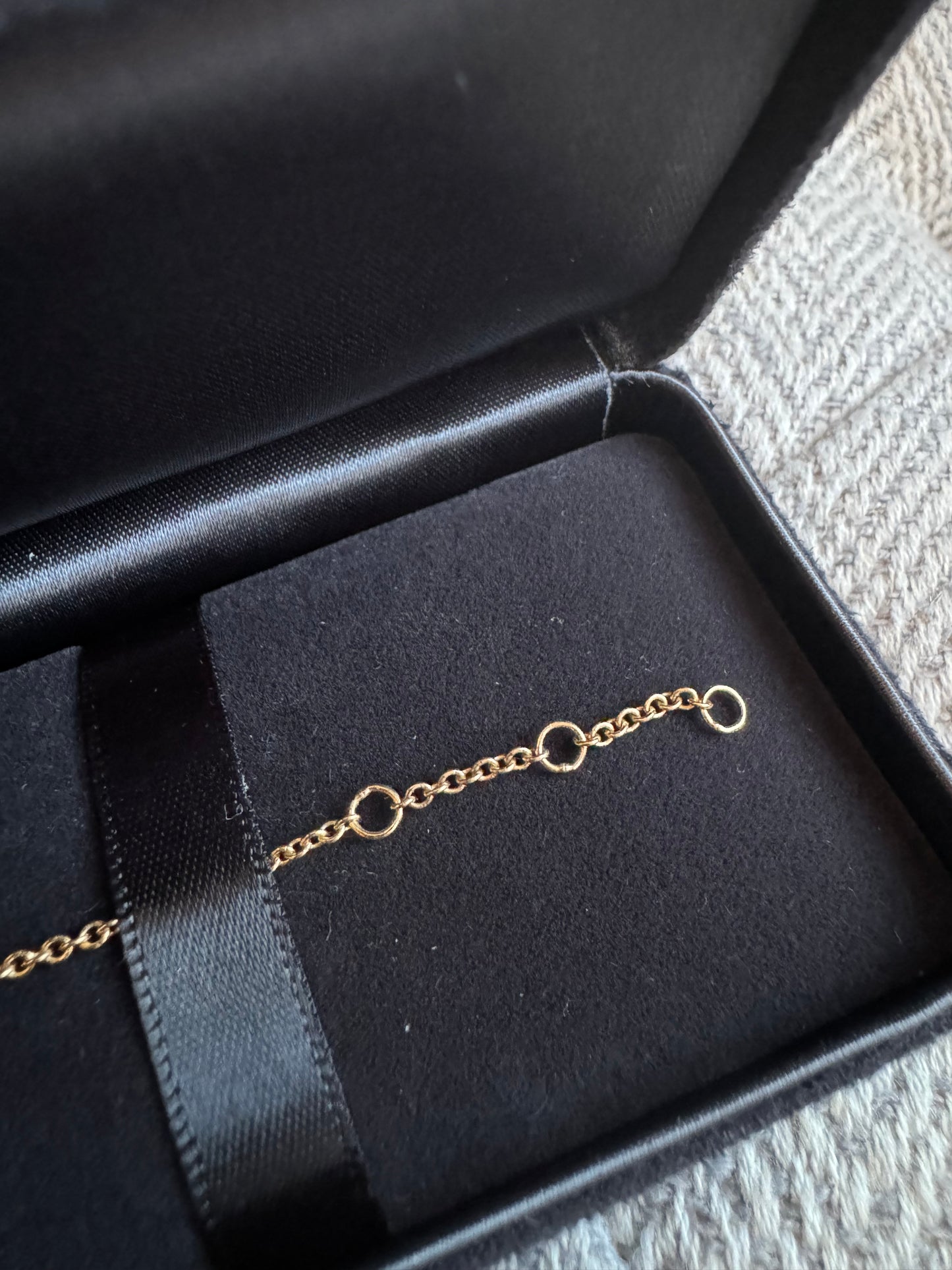 Tiffany&Co 18k Yellow Gold Interlocking Circles bracelet