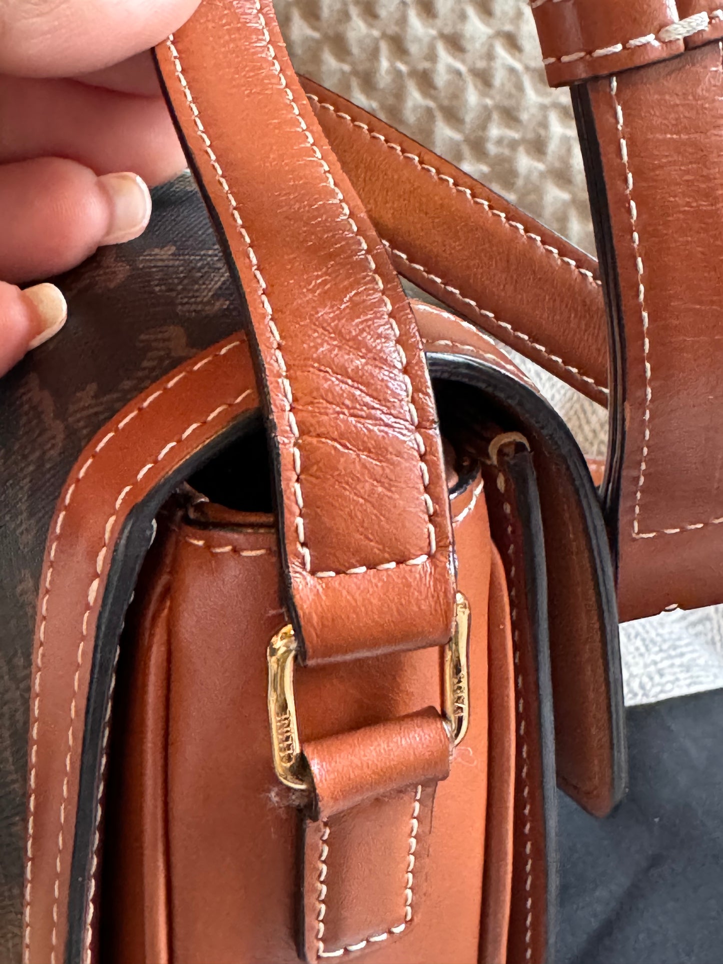 Celine Teen Triomphe