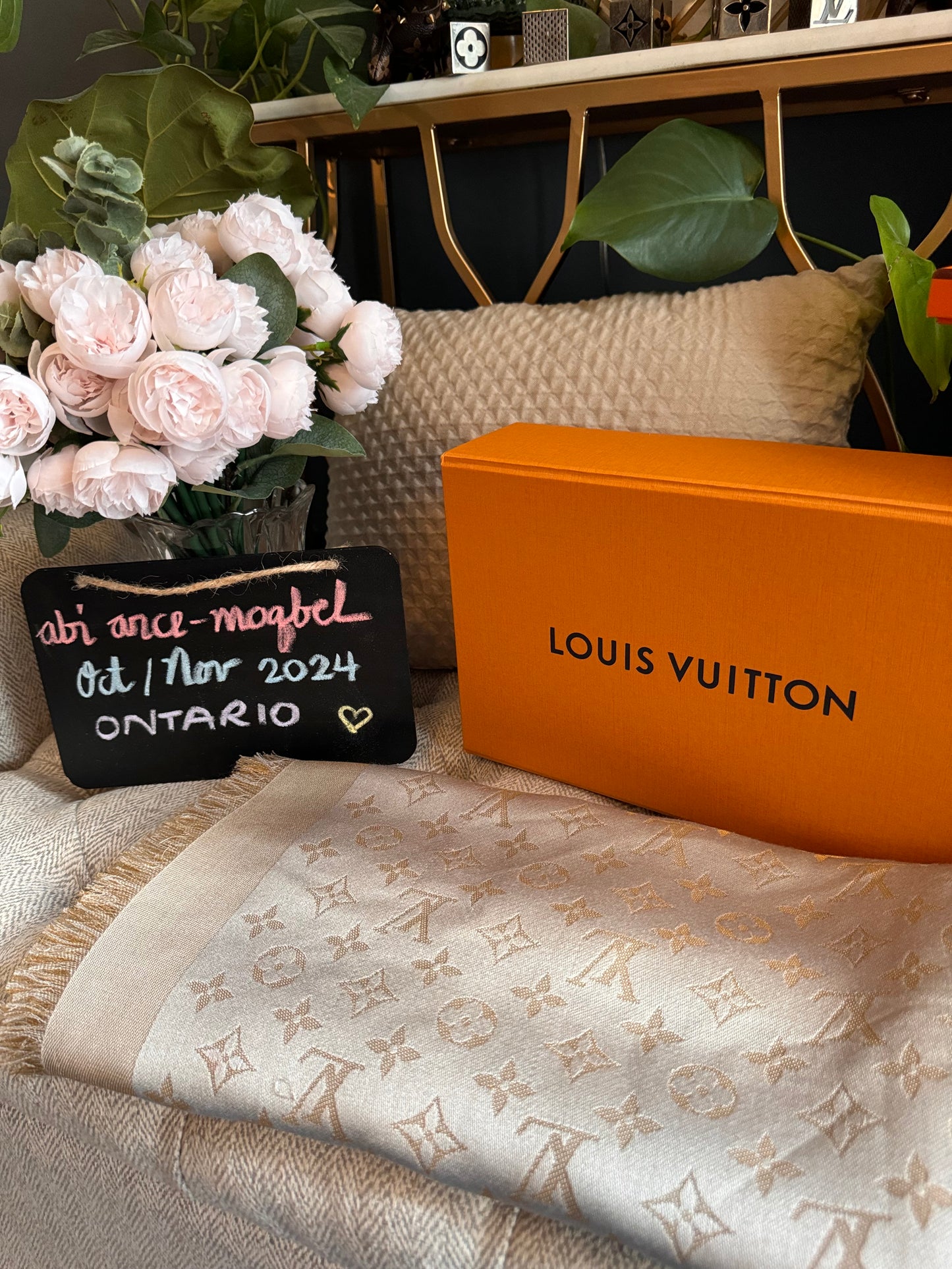 Louis Vuitton Monogram Shine Stole