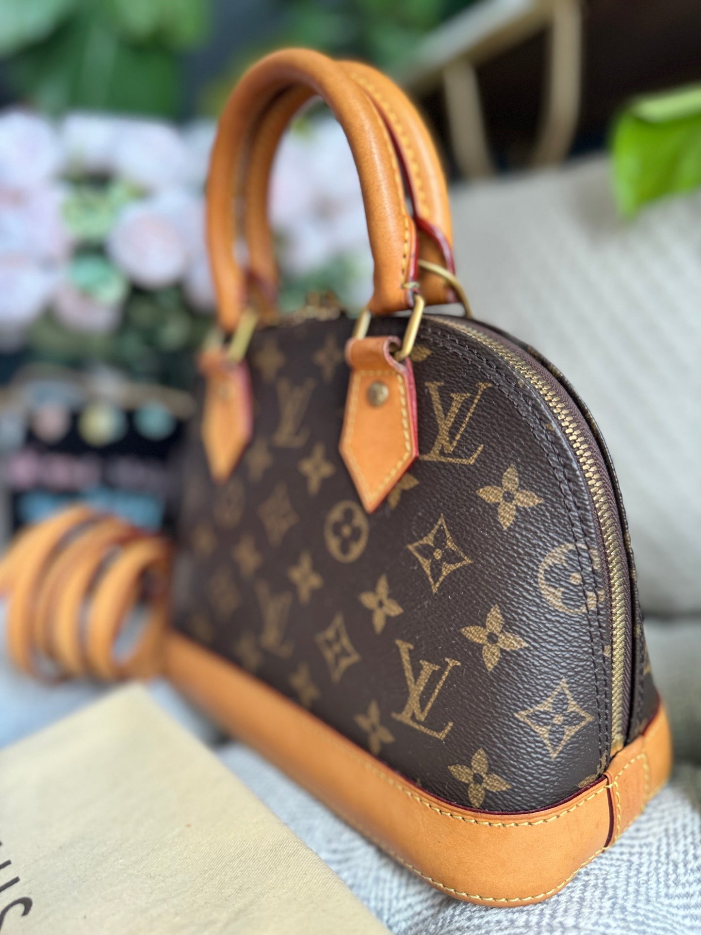 Louis Vuitton Alma BB