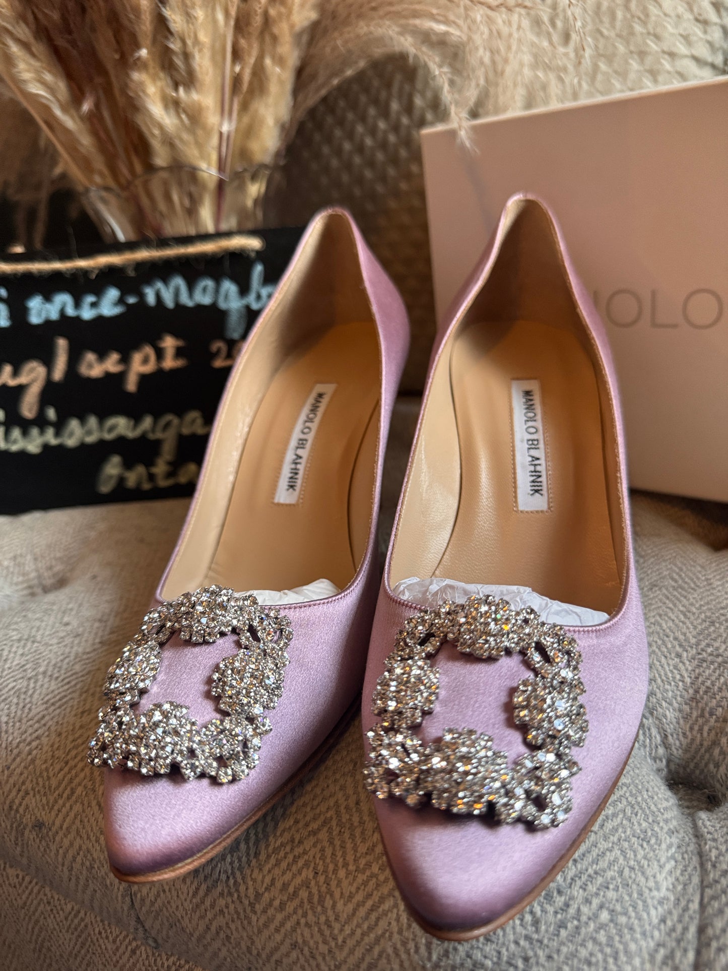 Manolo Blahnik Hangisi Pumps