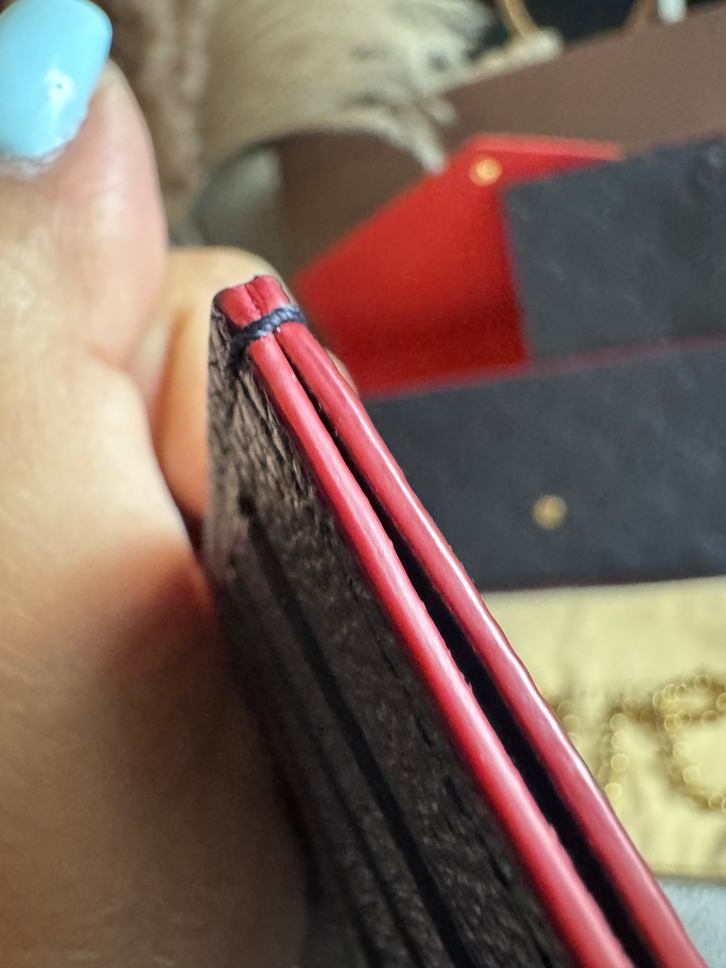 Louis Vuitton Pochette Felicie in Empreinte Marine Rouge