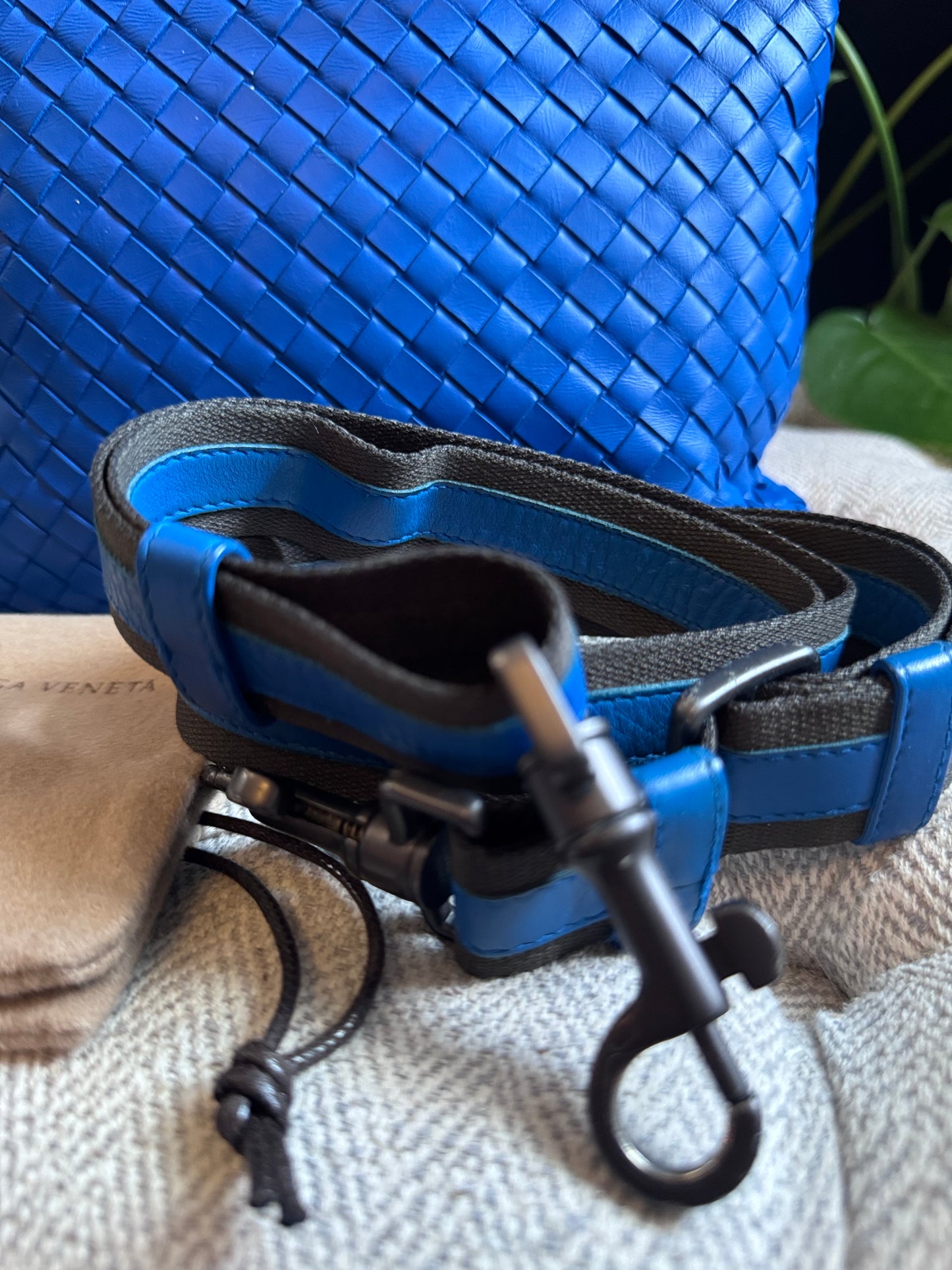 Bottega Veneta Messenger Bag