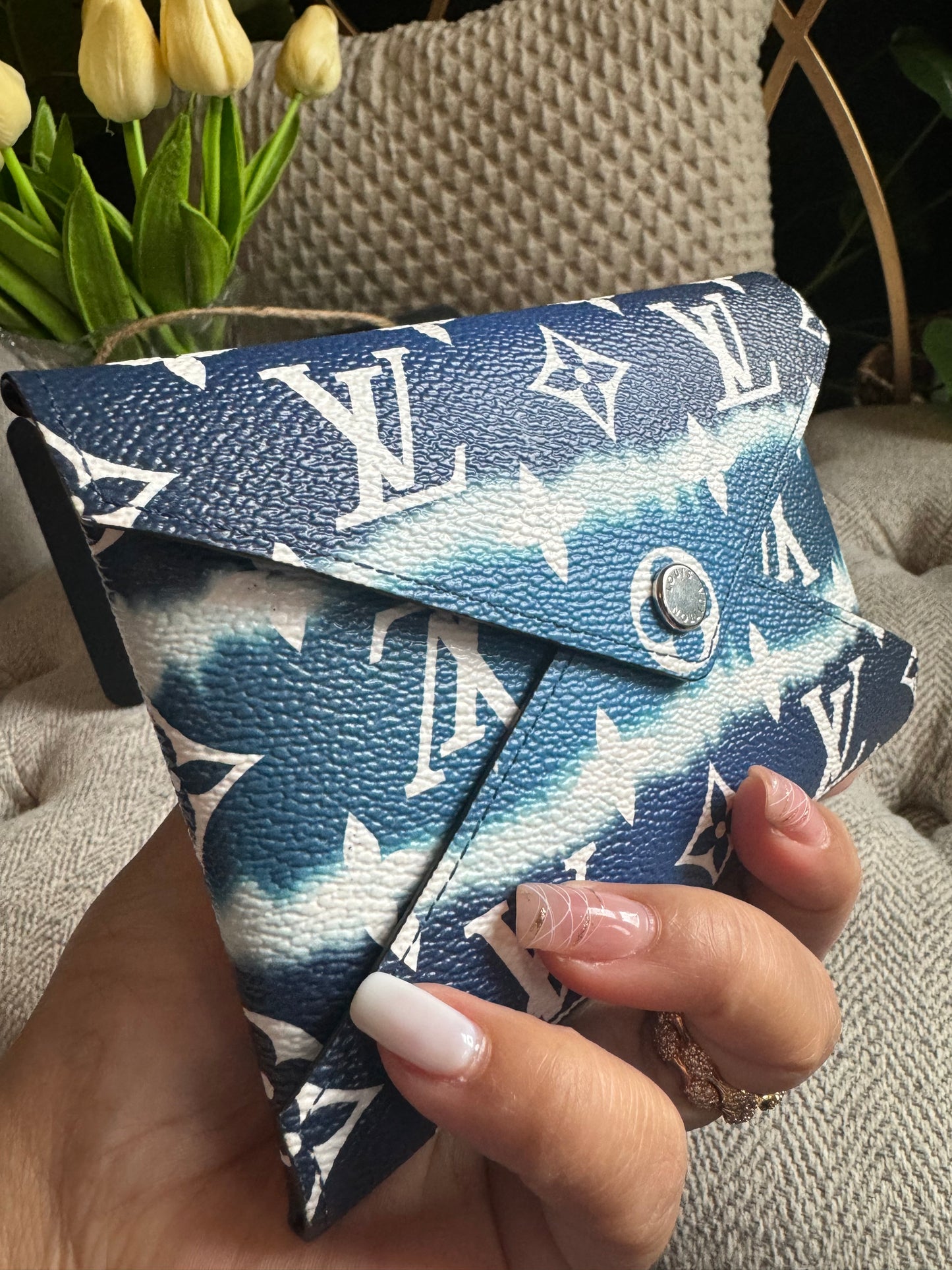 Louis Vuitton Medium Escale Kirigami Envelope Pouch