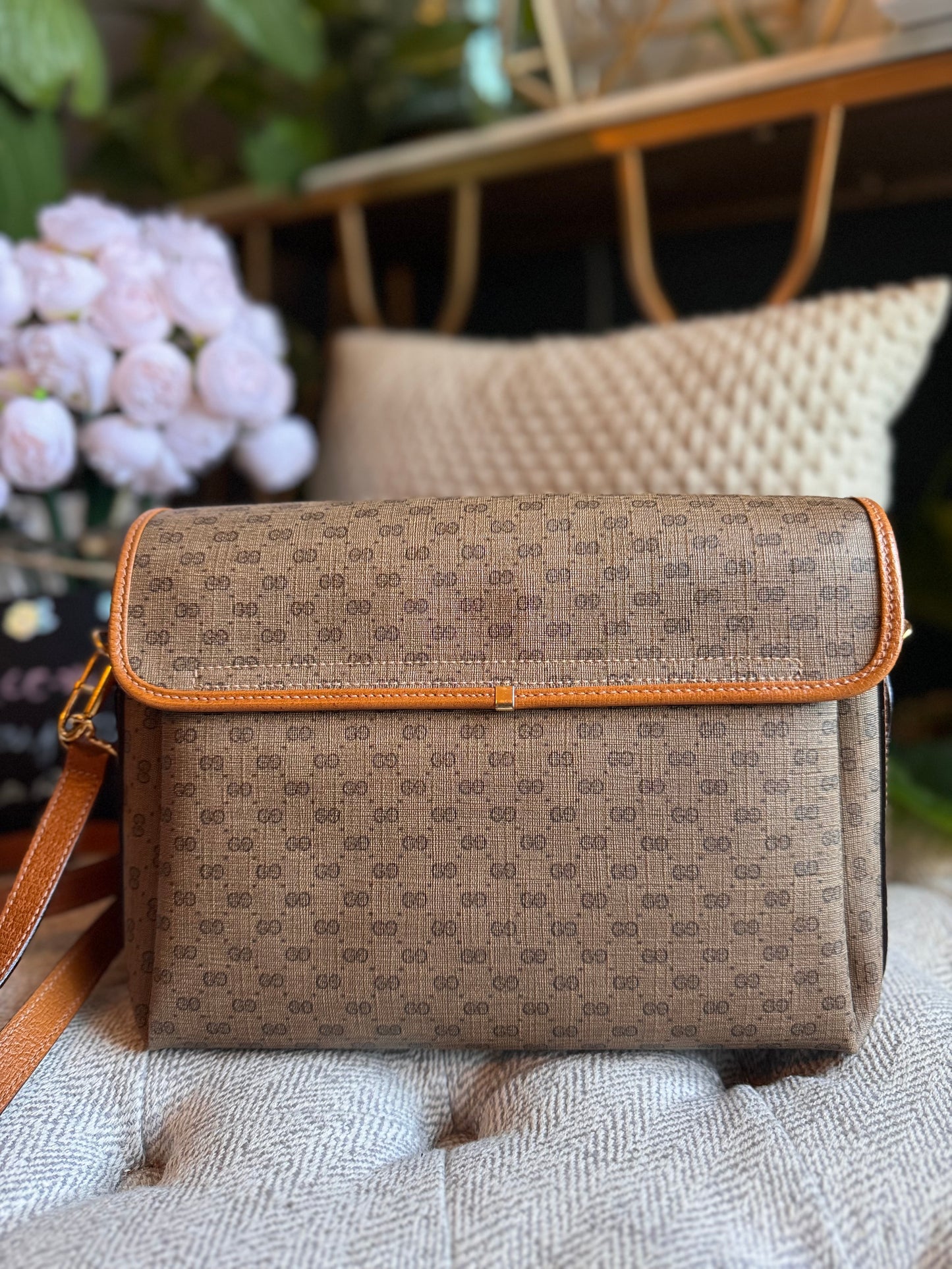 Gucci Vintage Crossbody