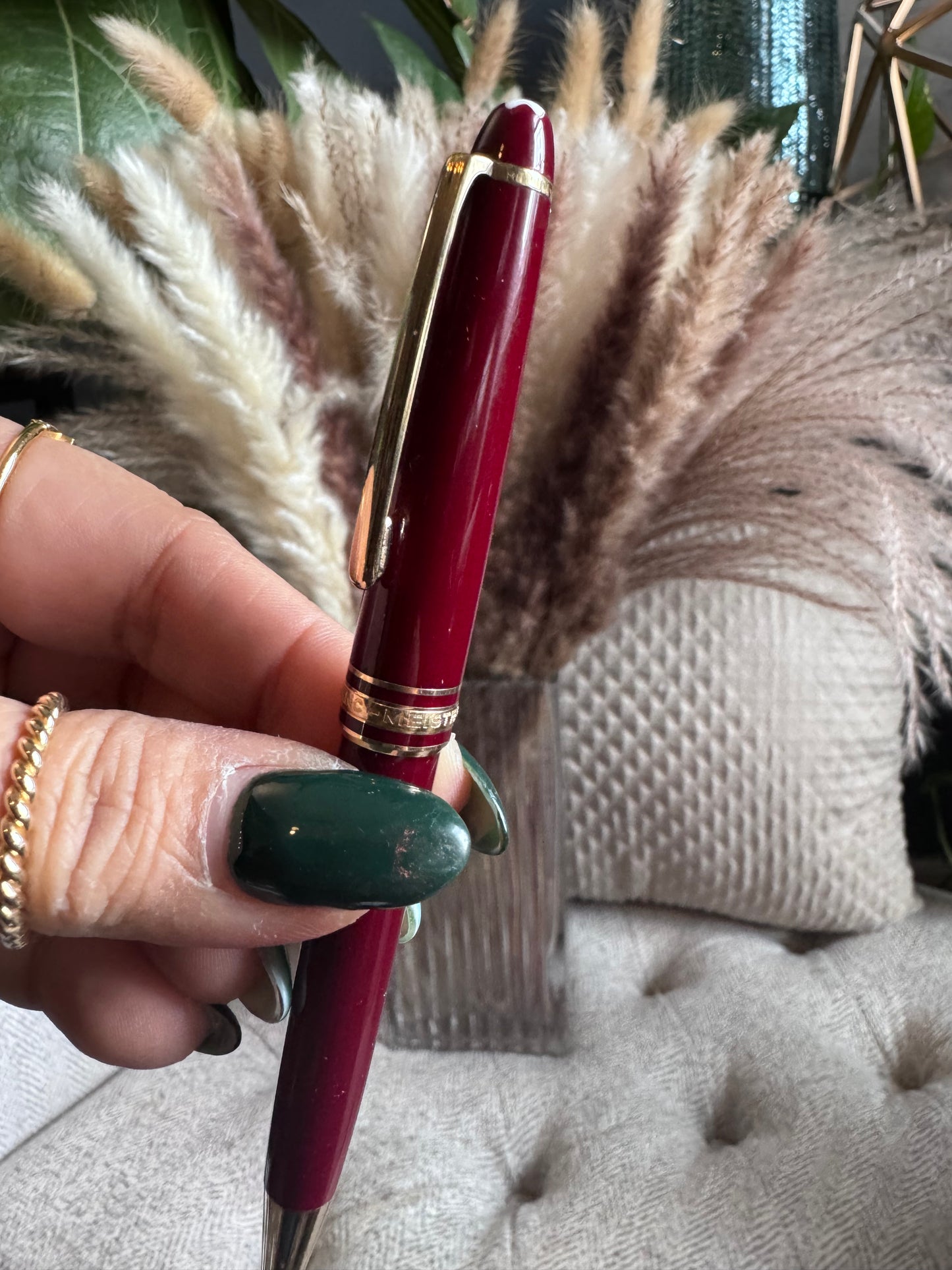 Montblanc Ballpoint Meisterstuck Pen in Burgundy