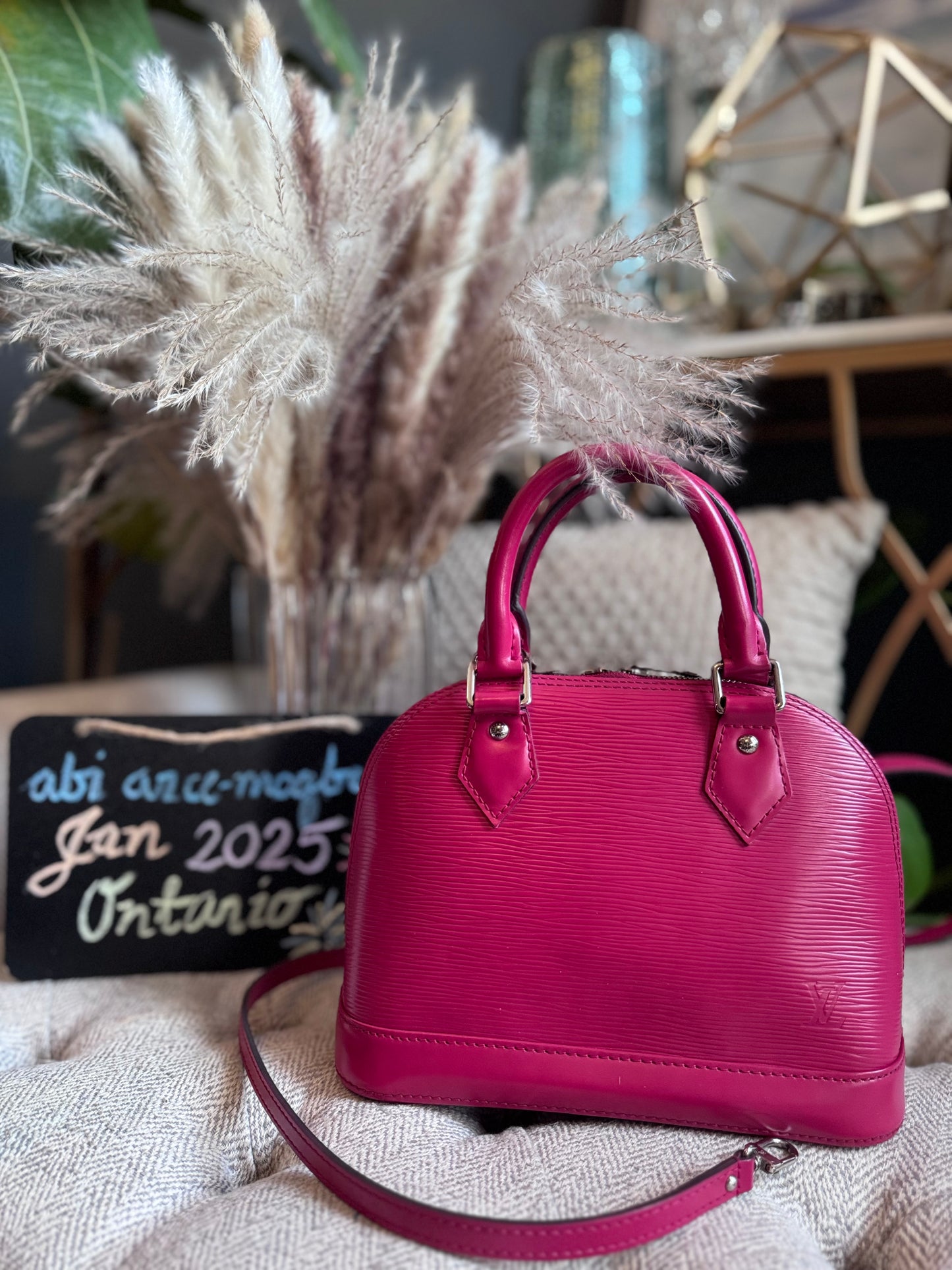 Louis Vuitton Alma BB Epi