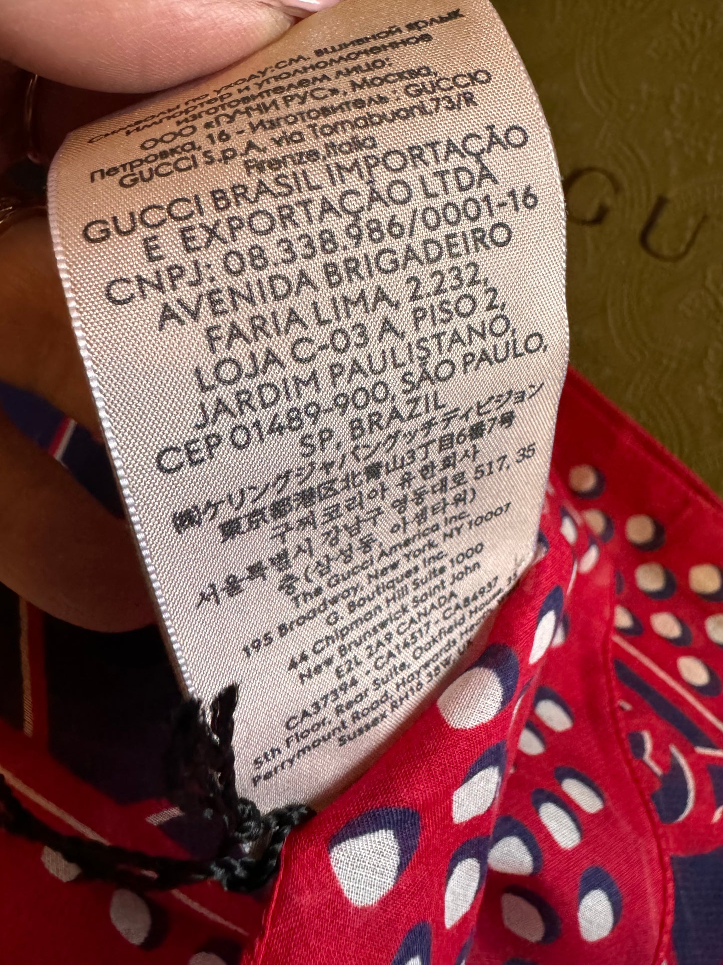 Gucci Scarf/Handlerchief/Brand New