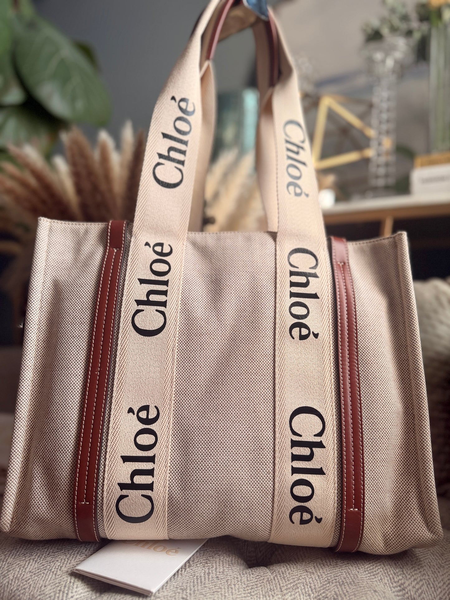 Chloe Medium Woody Tote