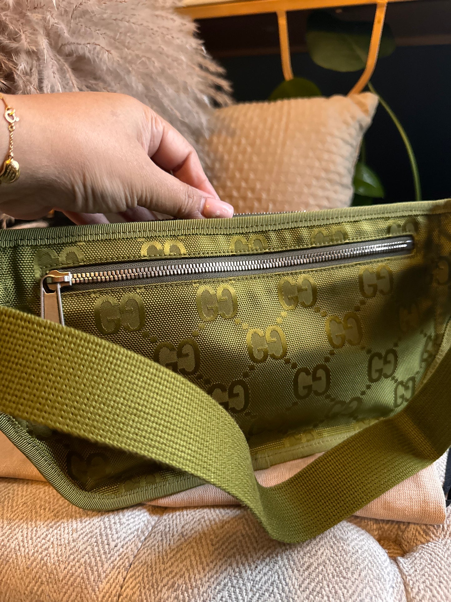 Gucci Off the Grid Beltbag, Brand New
