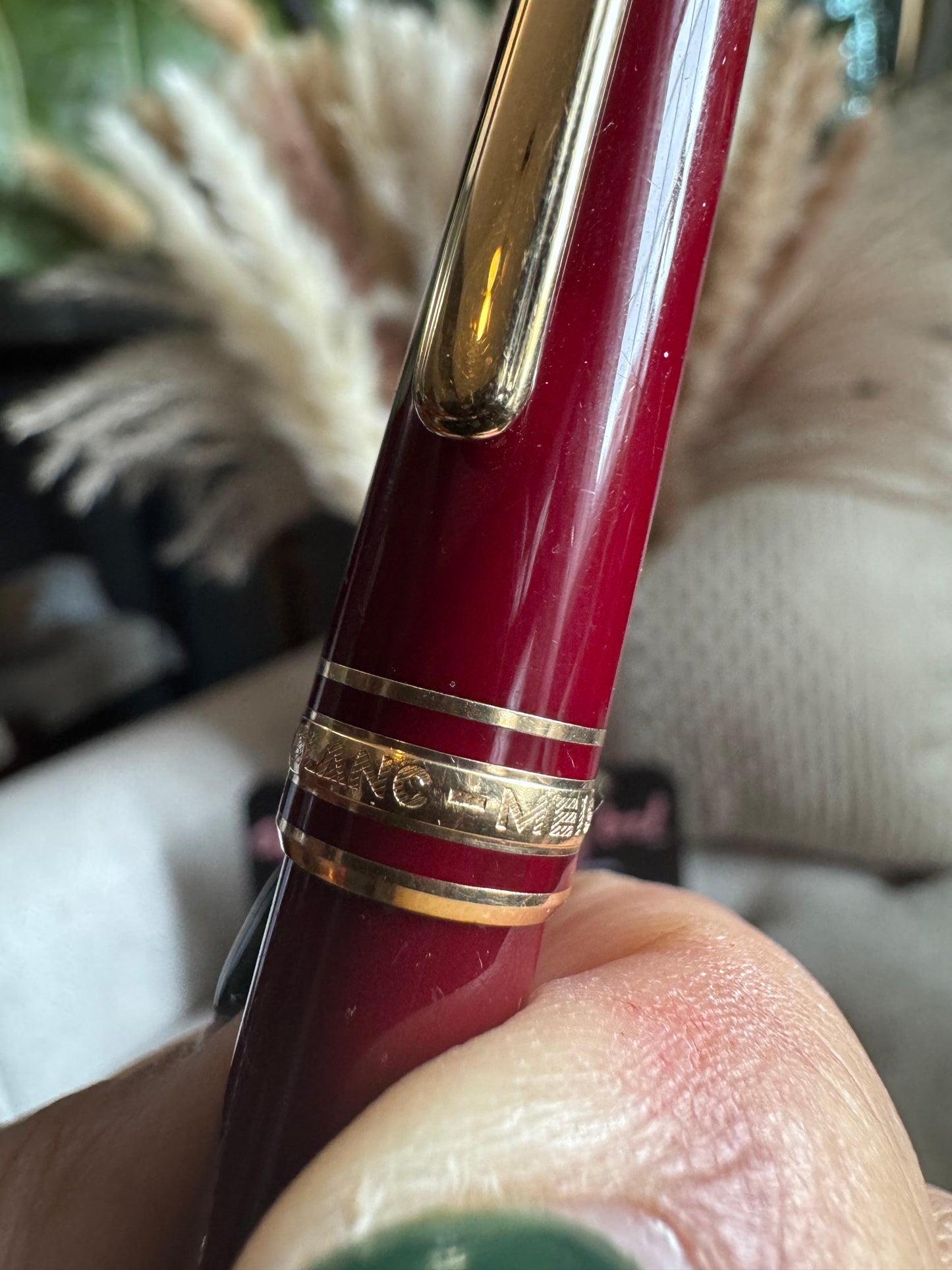 Montblanc Ballpoint Meisterstuck Pen in Burgundy