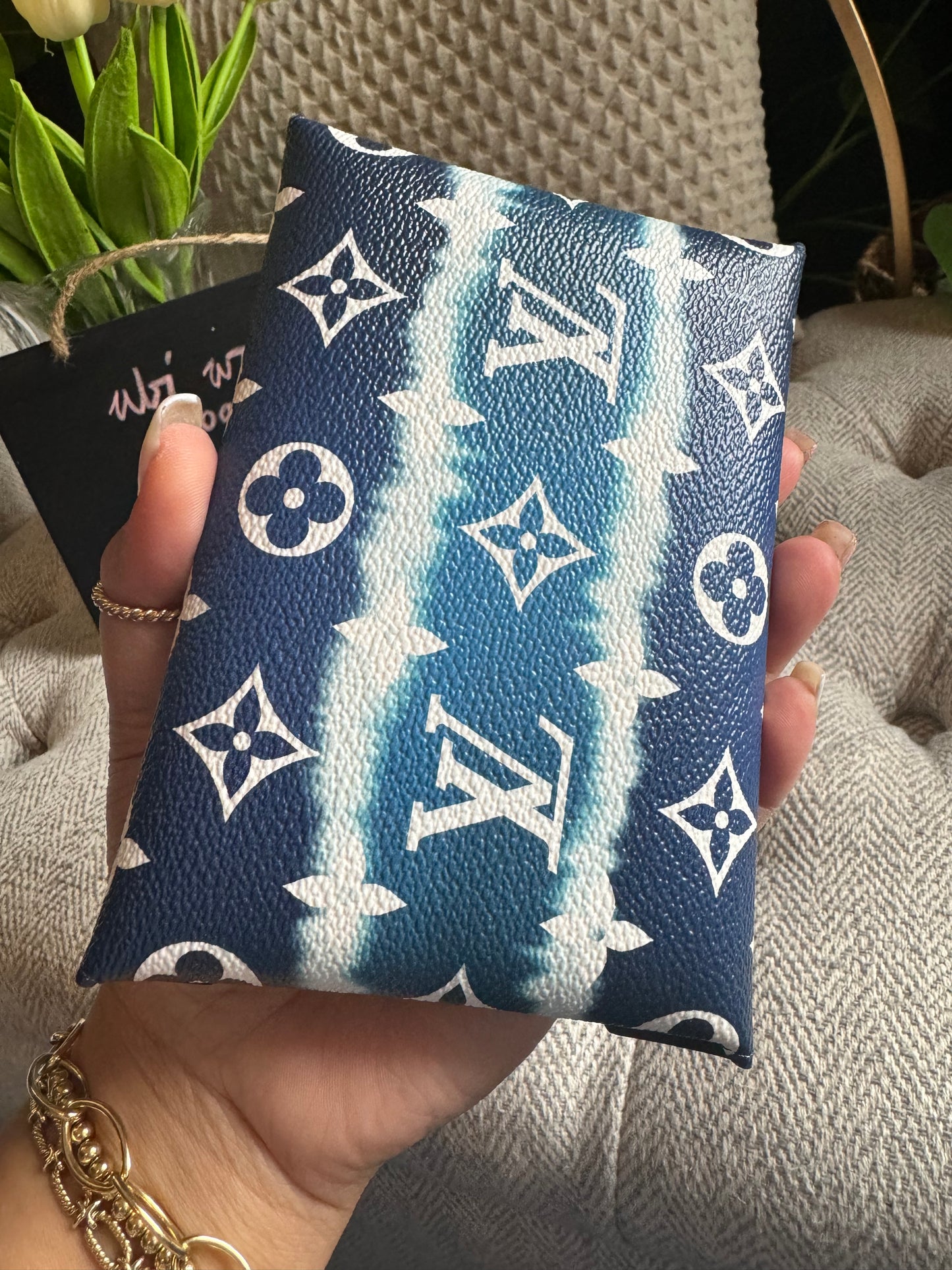 Louis Vuitton Medium Escale Kirigami Envelope Pouch