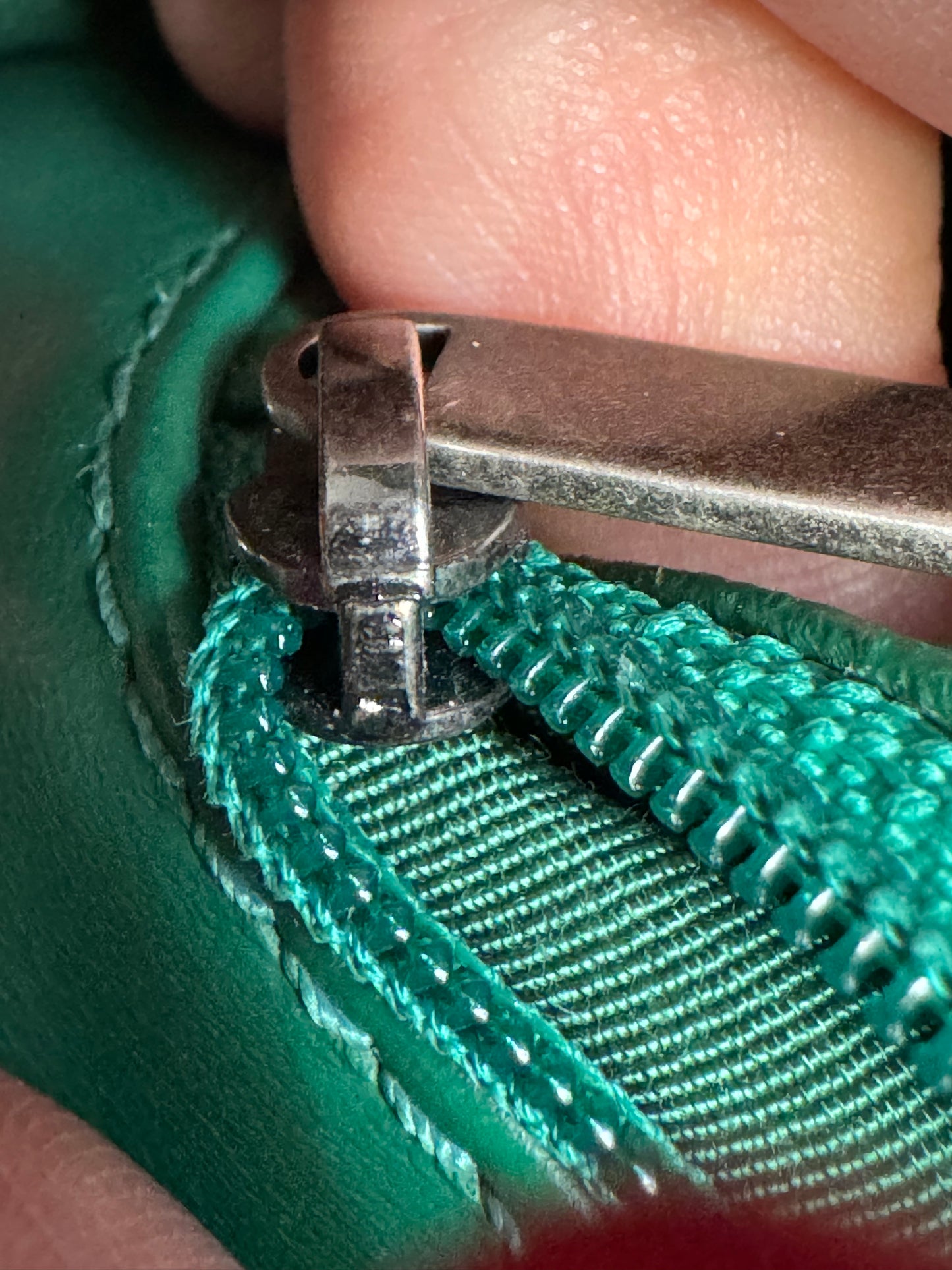 Chanel Rock My Shoulder Flap Green Quilted Calfskin/ Naturally Grained Sheepskin Inner Lining/MAR -Métal Aged Ruthenium Hardware (SN 24221601)