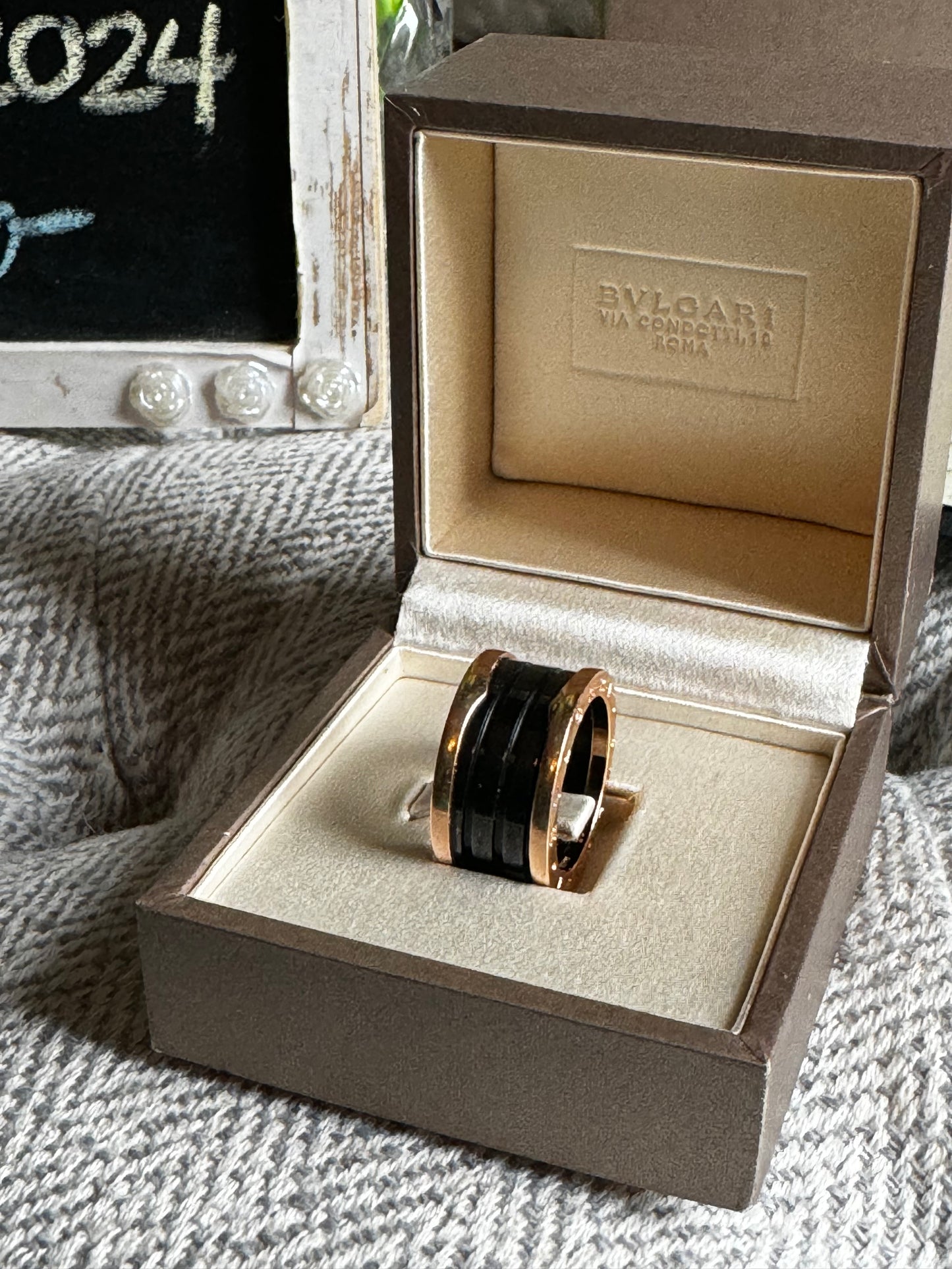 Bulgari B Zero 1 Ring in Rose Gold and Black Ceramic