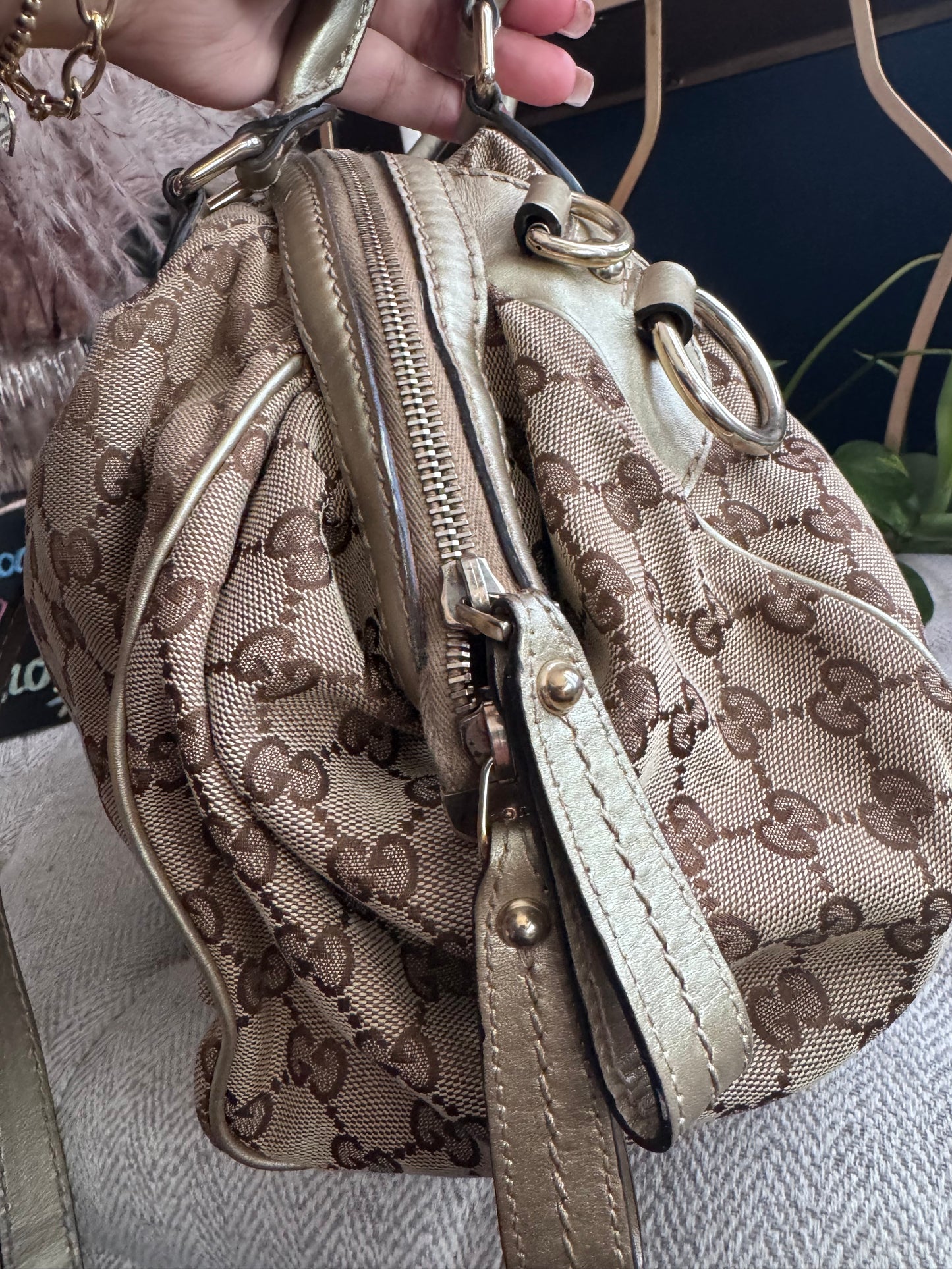 Gucci Vintage Sukey