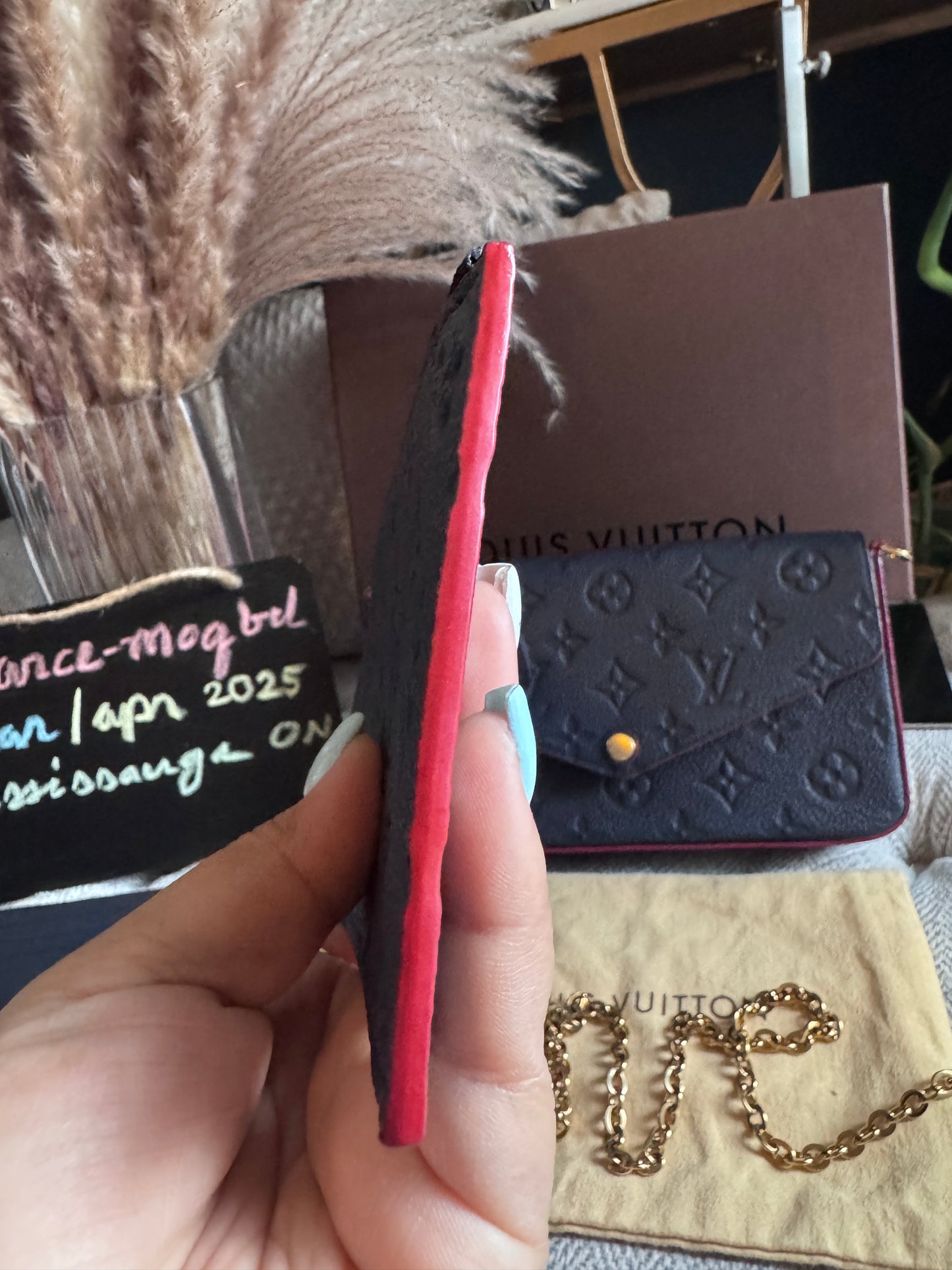 Louis Vuitton Pochette Felicie in Empreinte Marine Rouge