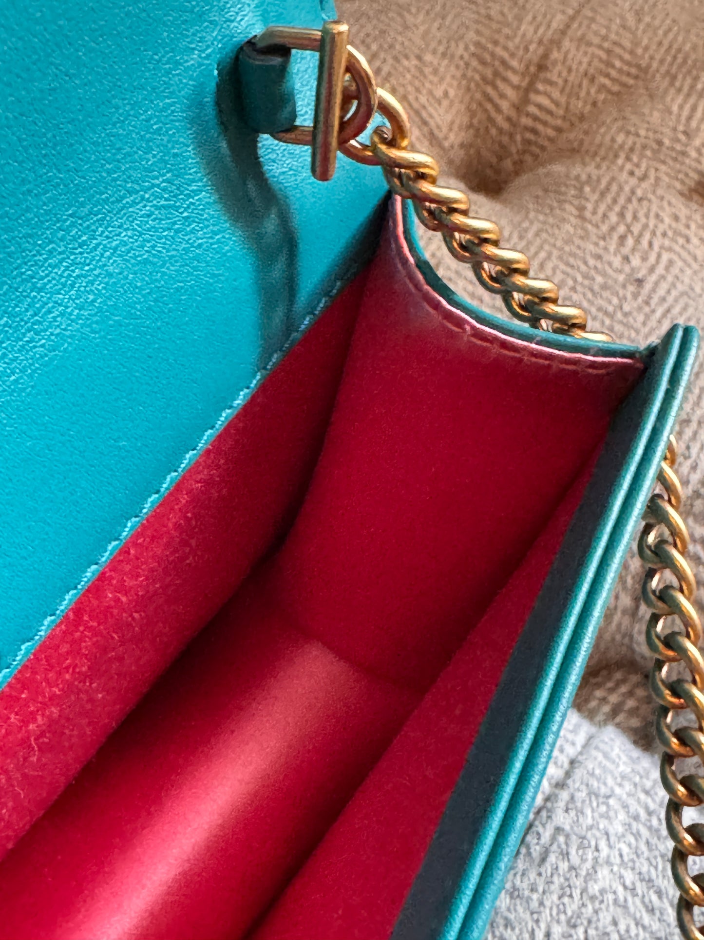 Gucci Velvet Matelasse GG Marmont Mini Bag Pavone Cyan